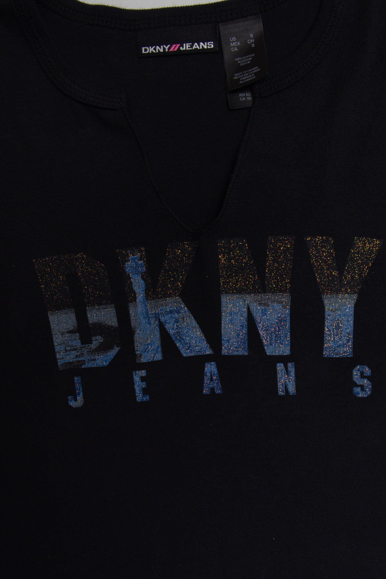 #29 Canada DKNY Jeans Printed Tee | C.147 | Size 8