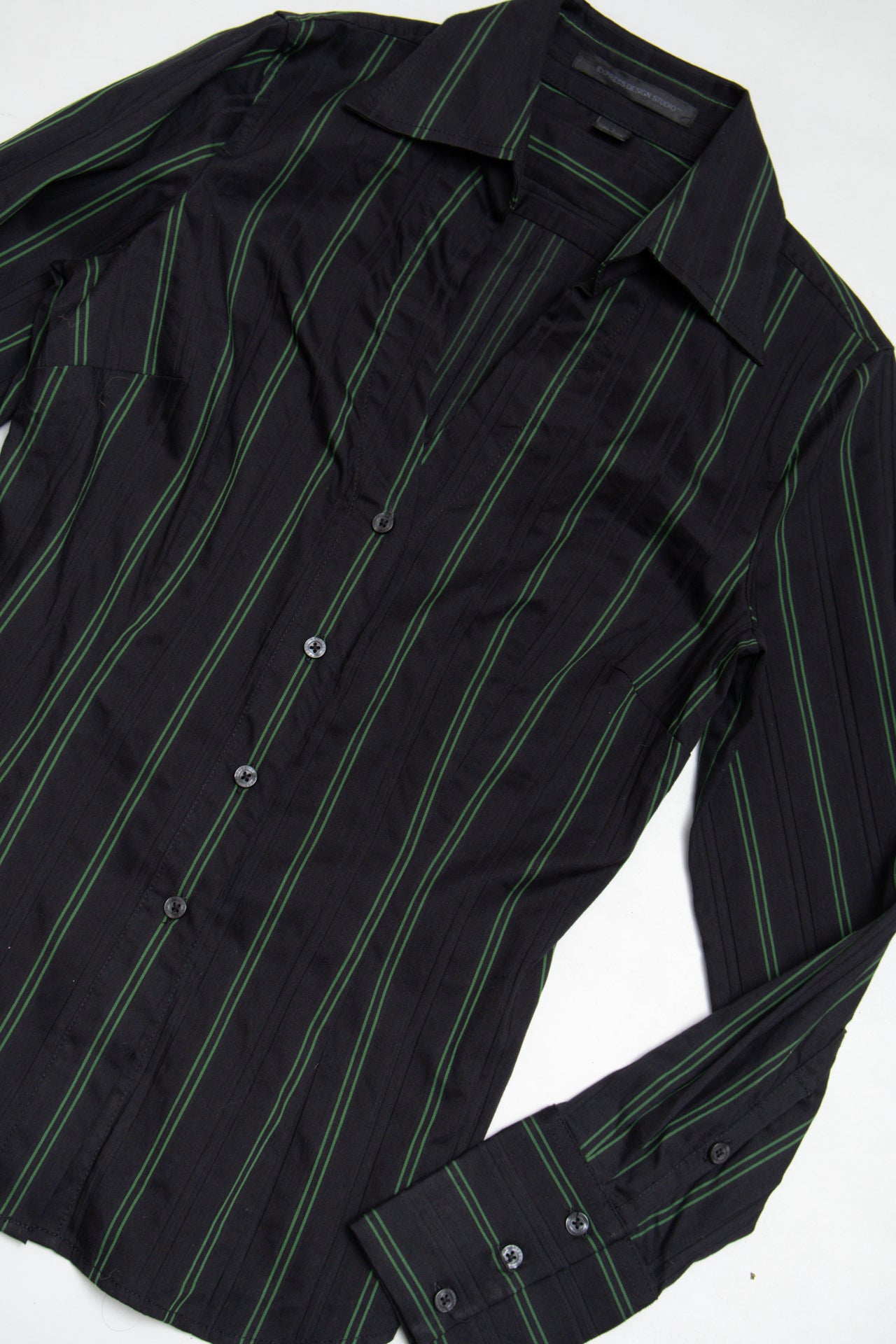 #103 green/black pinstripe button up | c. 161 | size 8