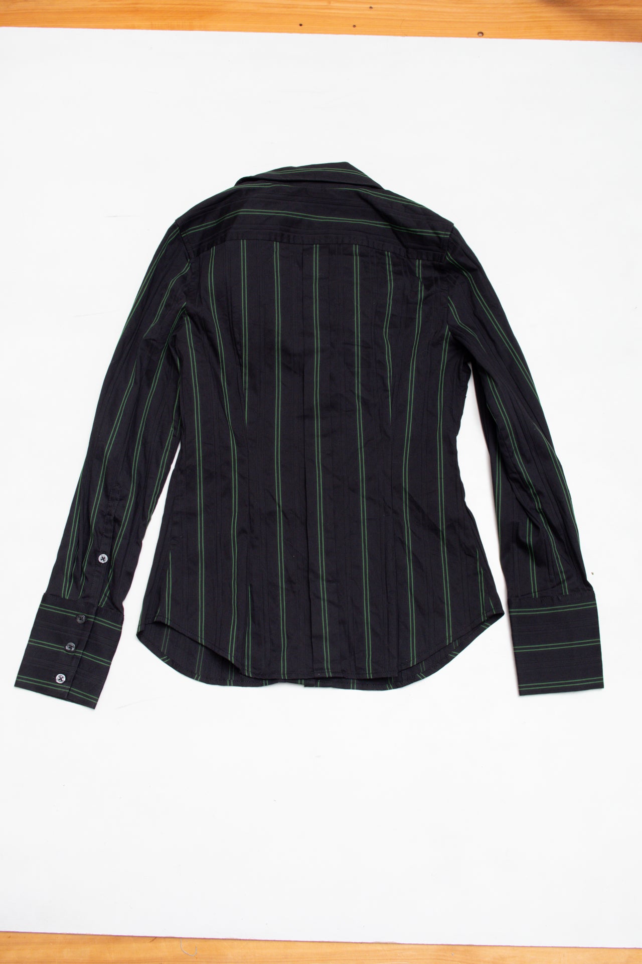#103 green/black pinstripe button up | c. 161 | size 8
