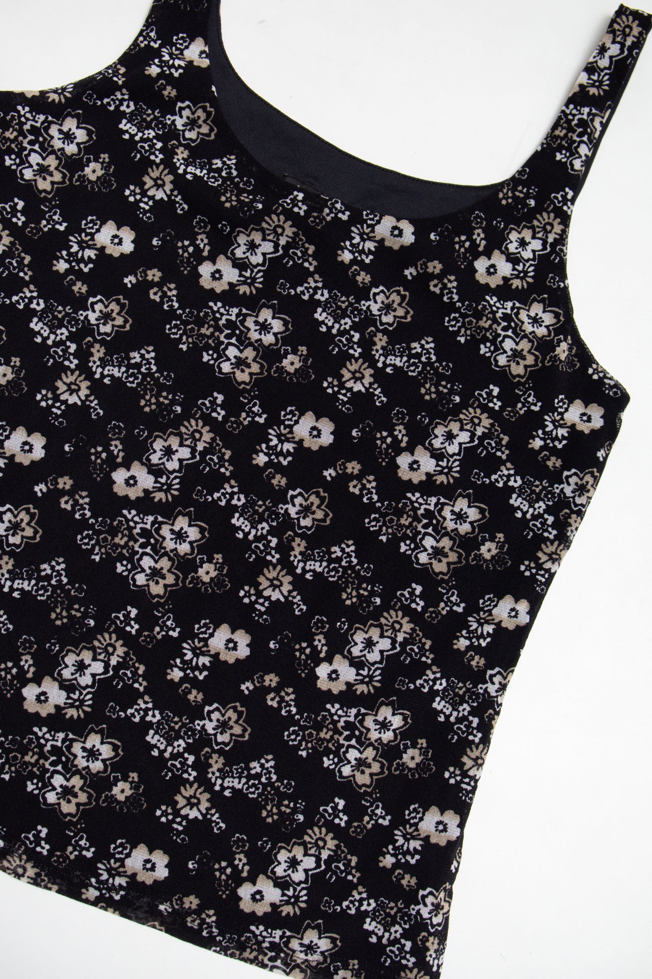 #129 mesh floral mesh lined tank | c. 161 | size 8