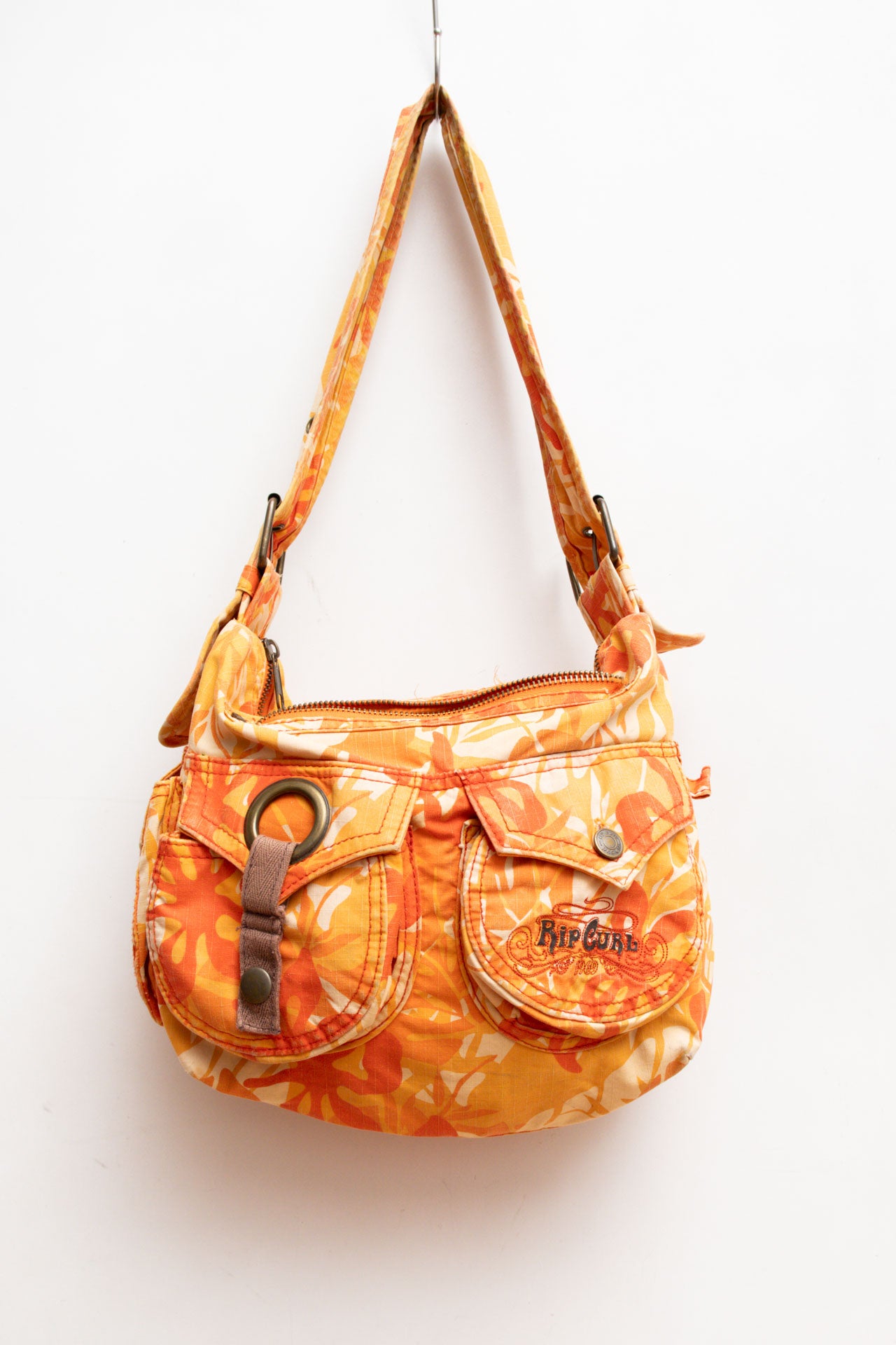 #101 Rip Curl Patterned Shoulder Bag | C.147