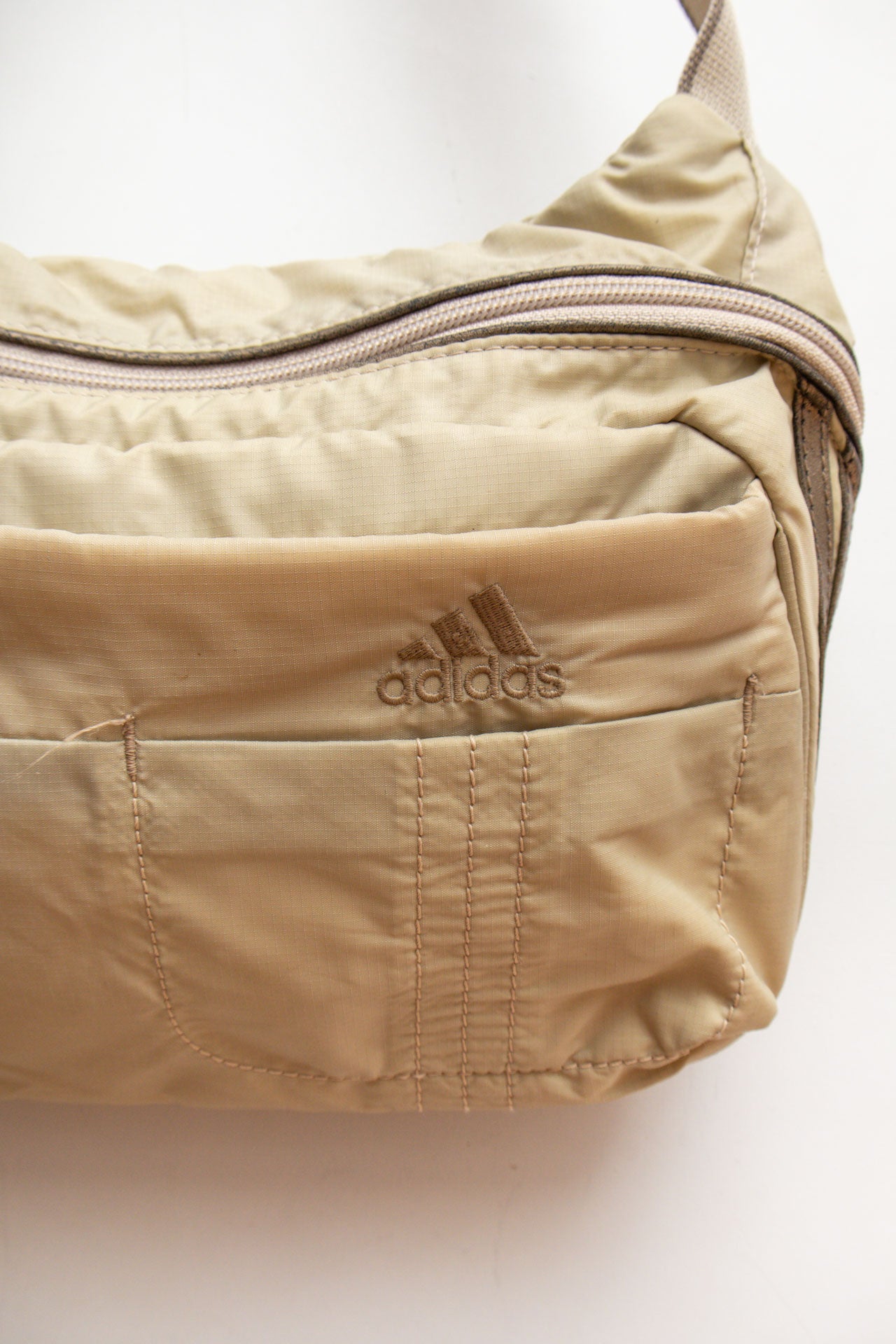 #102 Adidas Cross Body Bag | C.147