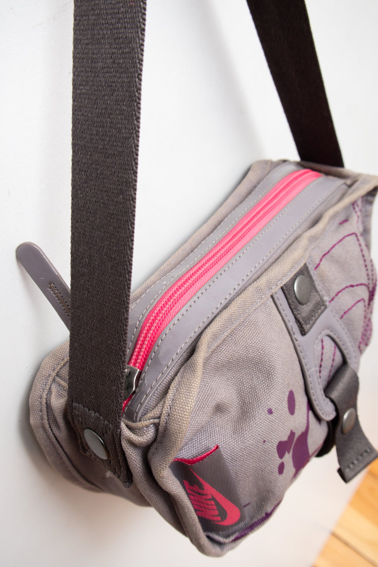 #224 Nike graffiti print bag | c. 161