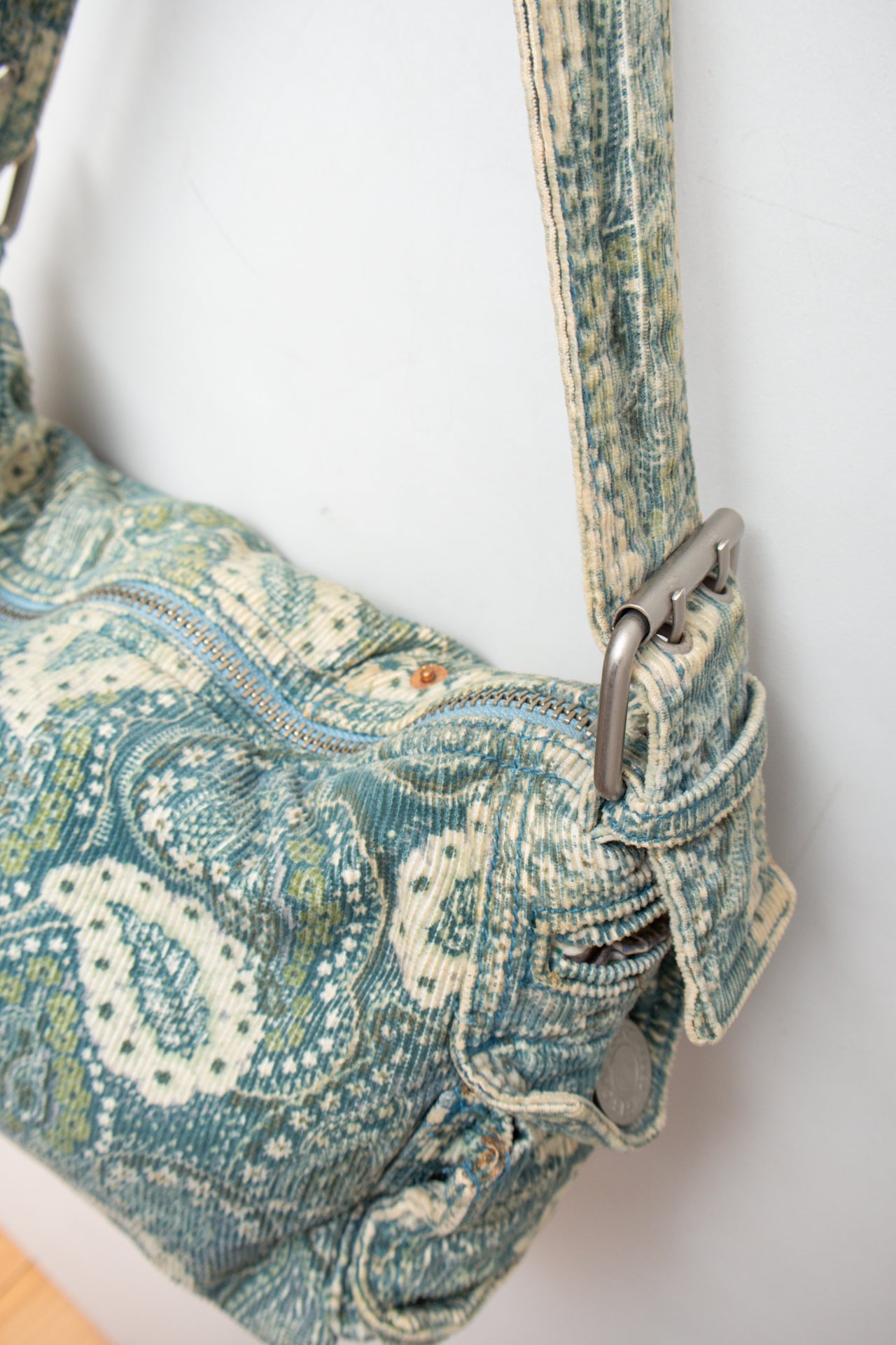 #229 GAP paisley bag | c. 161