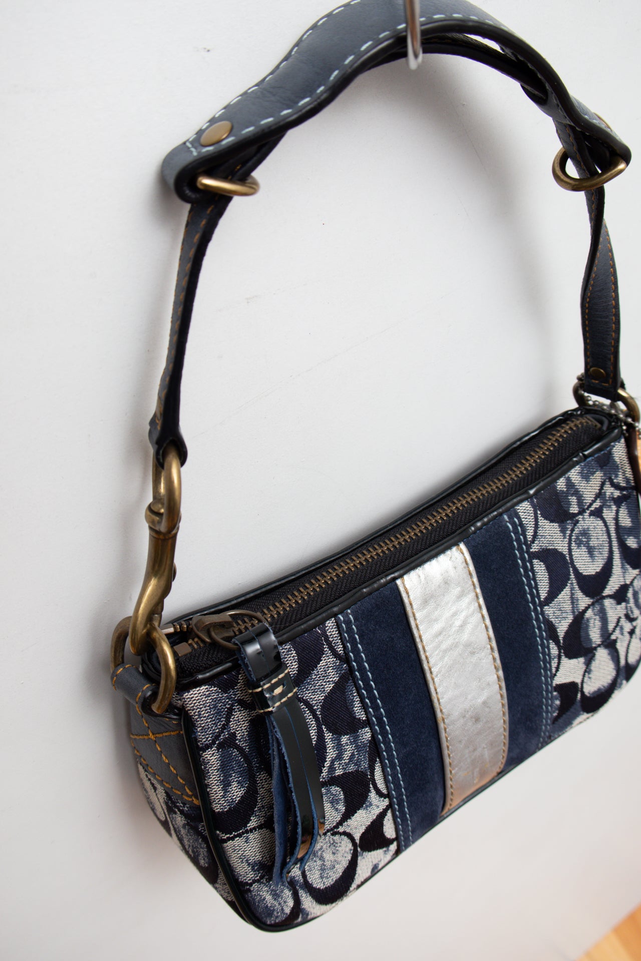 #230 Spring 2004 coach metallic demi bag | c. 161
