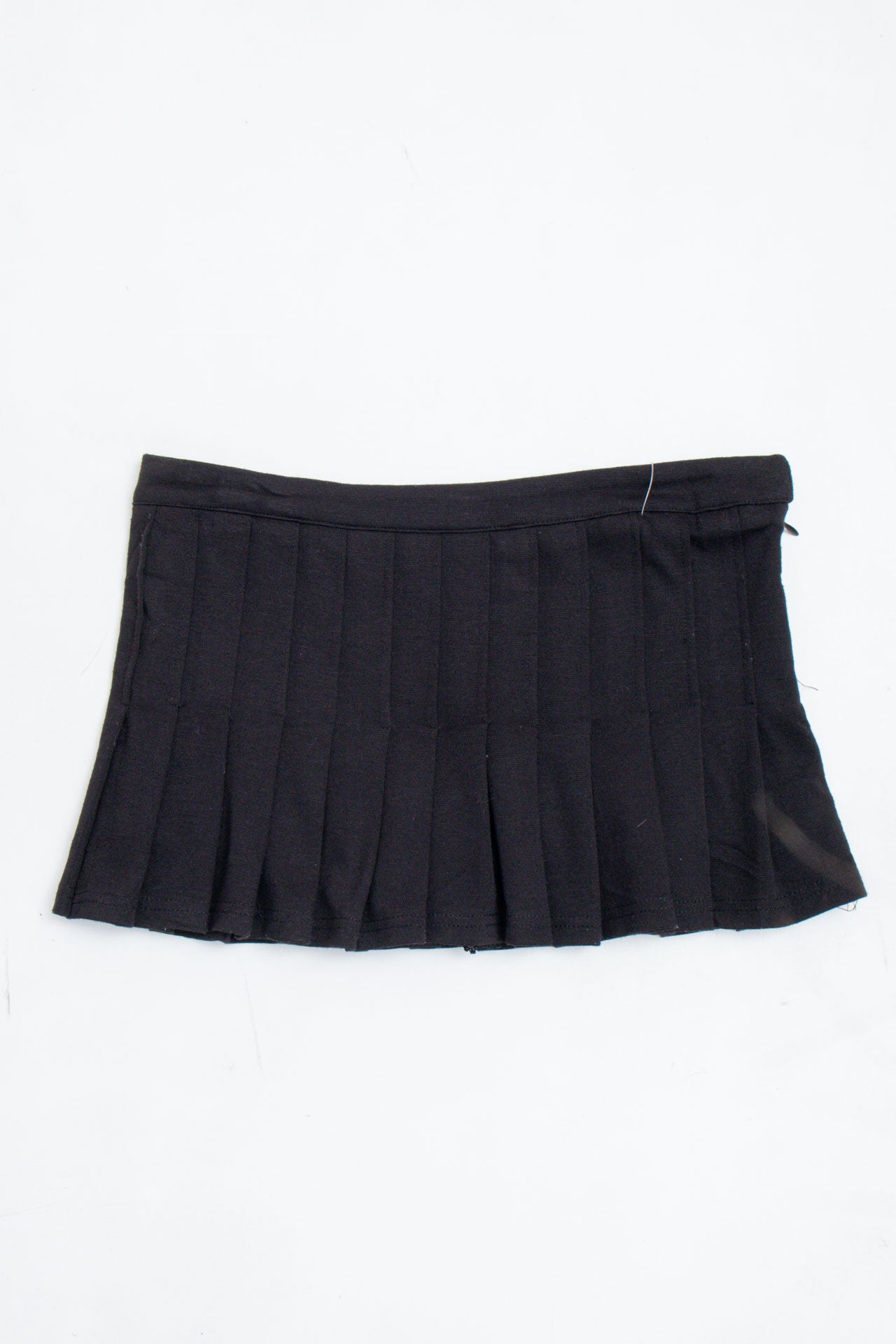 #38 Black Mini Pleated Skort | Manoit's Picks | Size 6