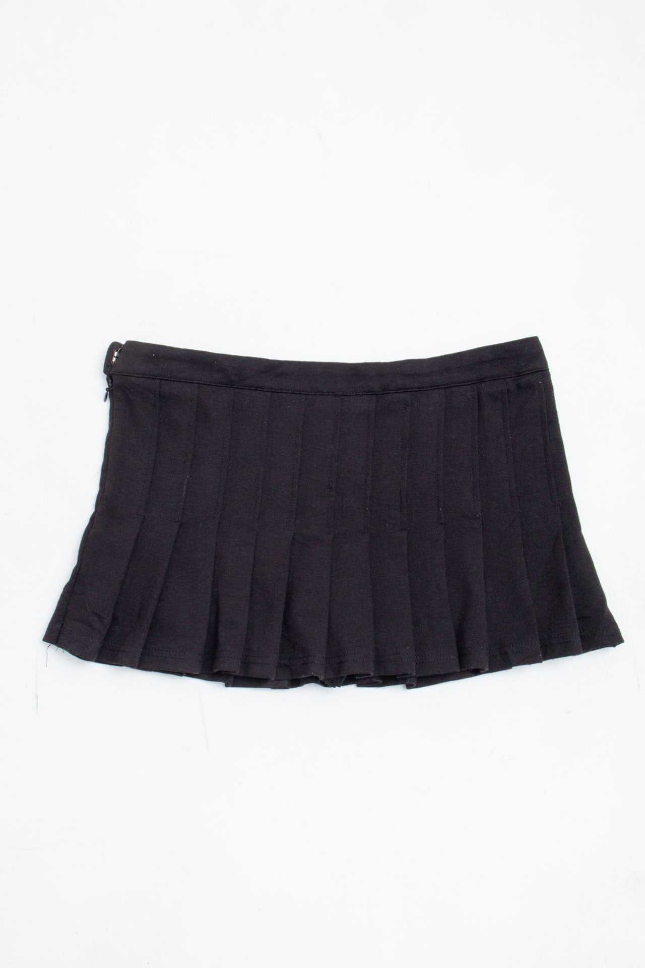 #38 Black Mini Pleated Skort | Manoit's Picks | Size 6