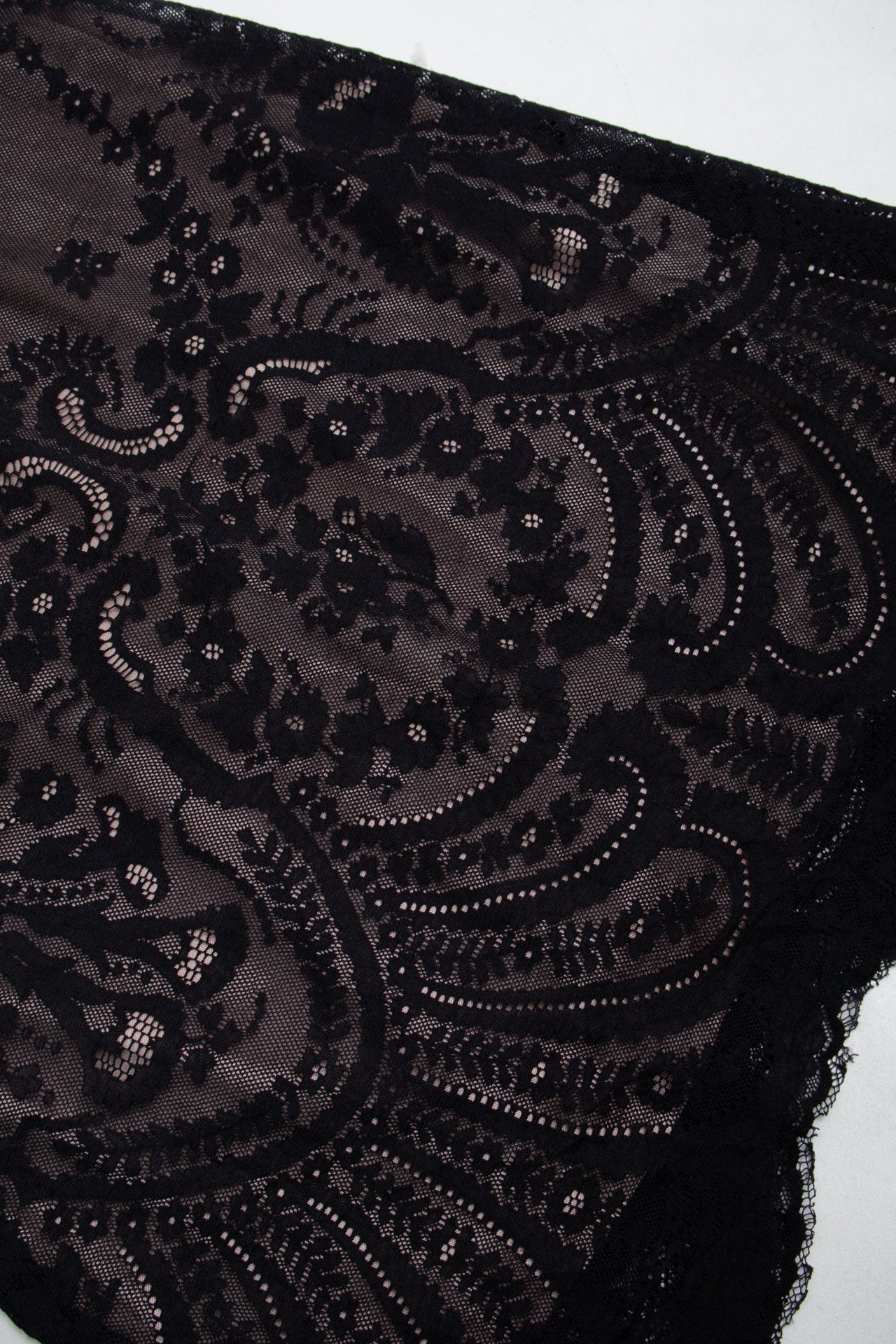 #51 MNG Lacey Black Slip | Manoit's Picks | Size 8