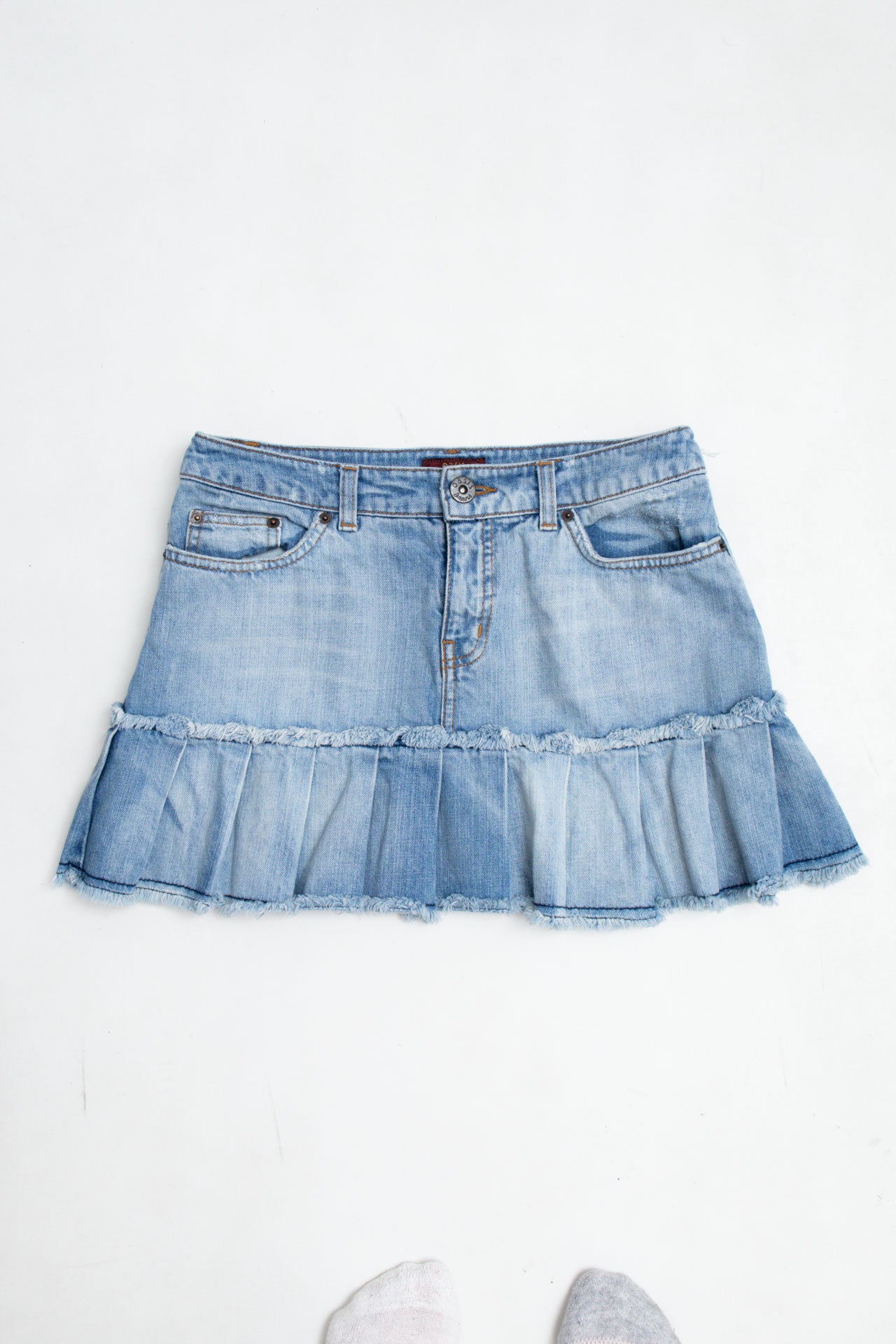 #25 Oasis Jeans Denim Mini | Fast and Furious | Size 8