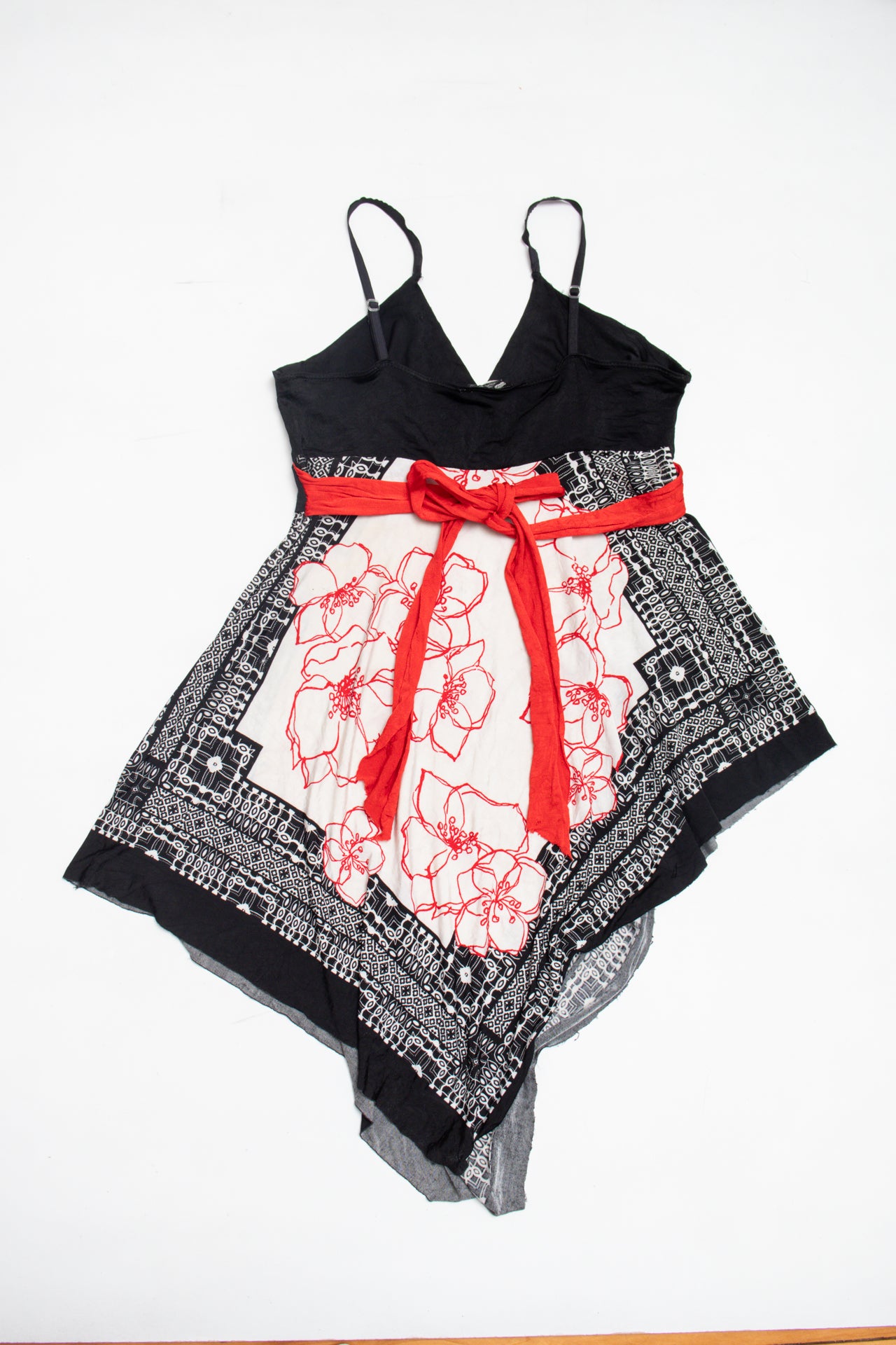 #22 bandana style cami | c. 162 | size 10