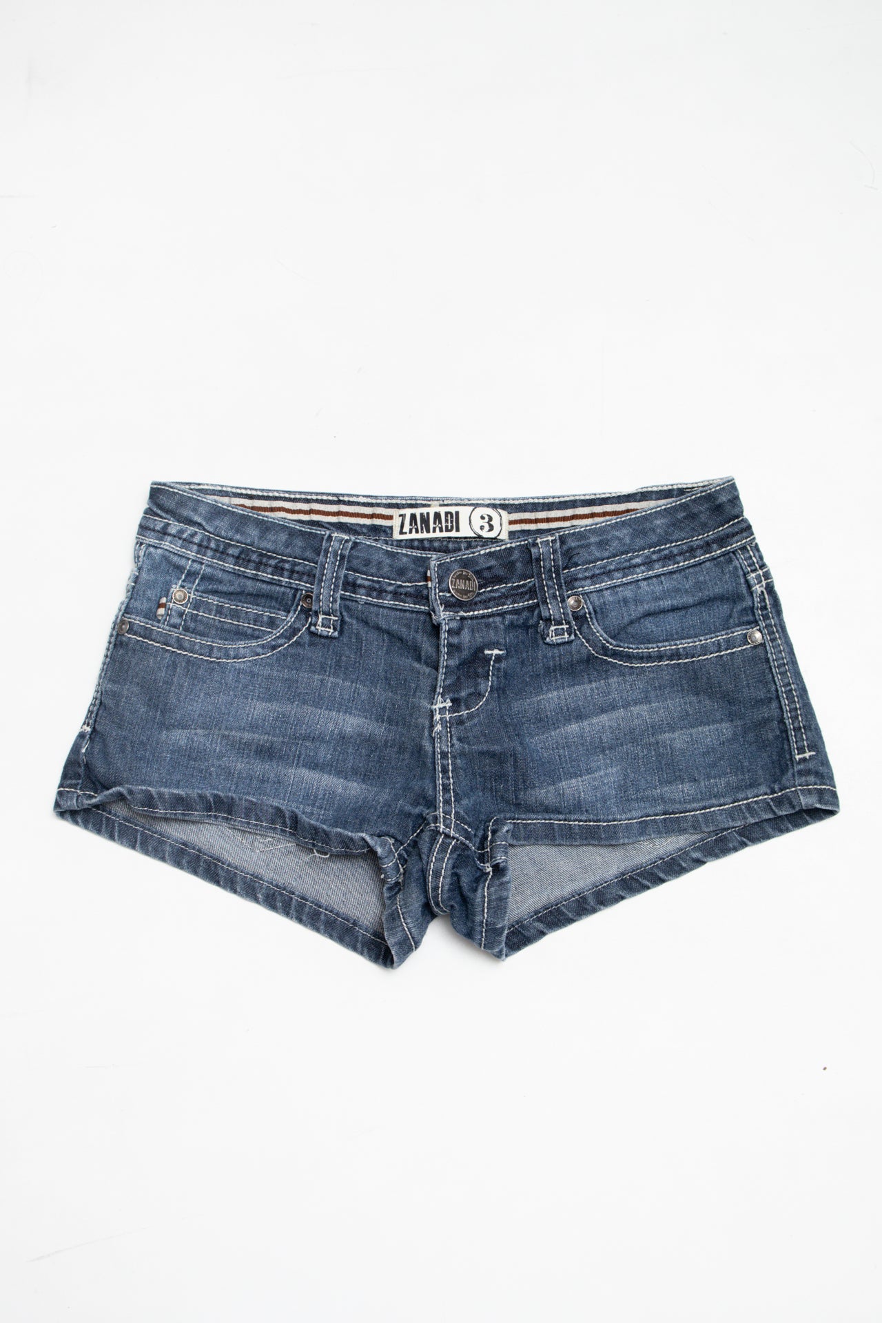 #28 Zanada white stitch denim mini shorts | c. 162 | size 8