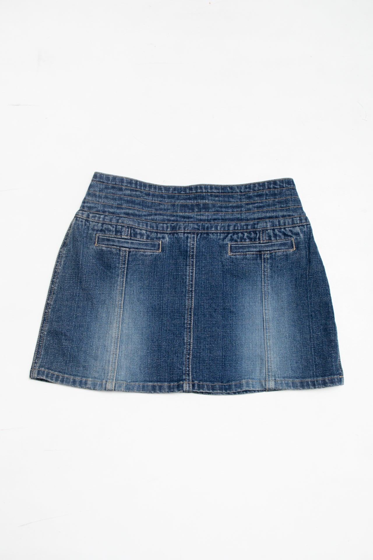#37 SOPHIE triple button denim mini skirt | c. 162 | size 4/6