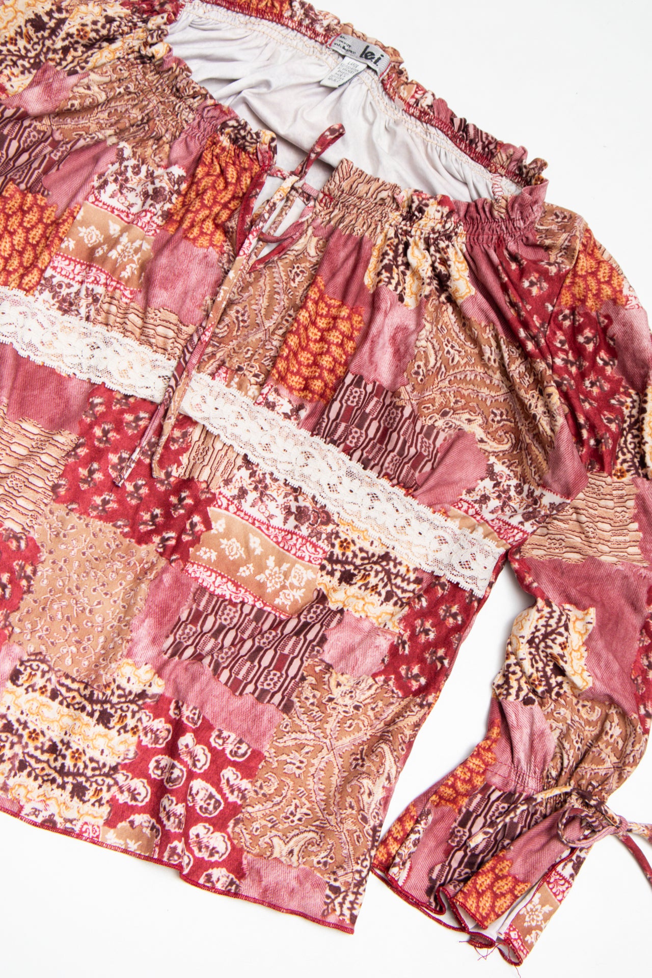 #45 Lei lace trim tie detailed ruched top | c. 162 | size 12