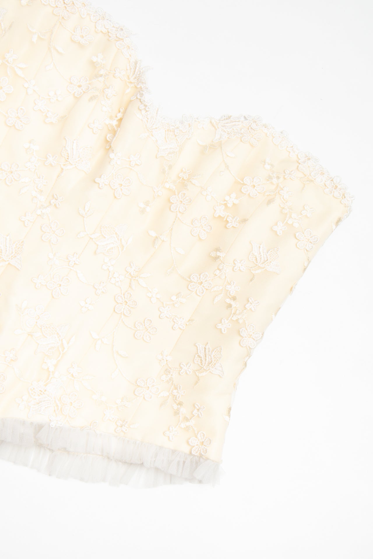 #50 floral lace cream corset | c. 162 | size 10
