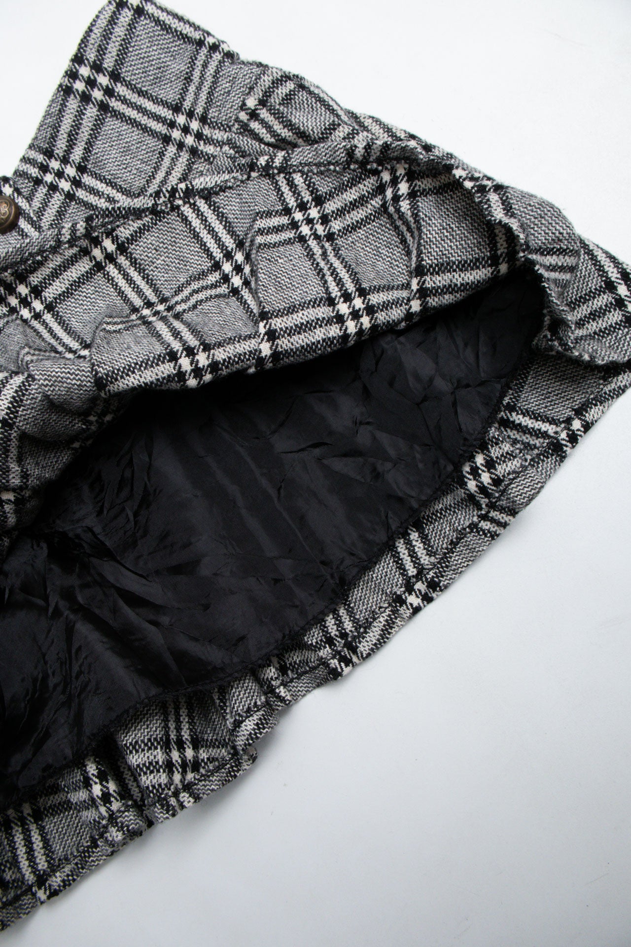 #40 Black & White Plaid Skirt | Short n Sweet | Size 6