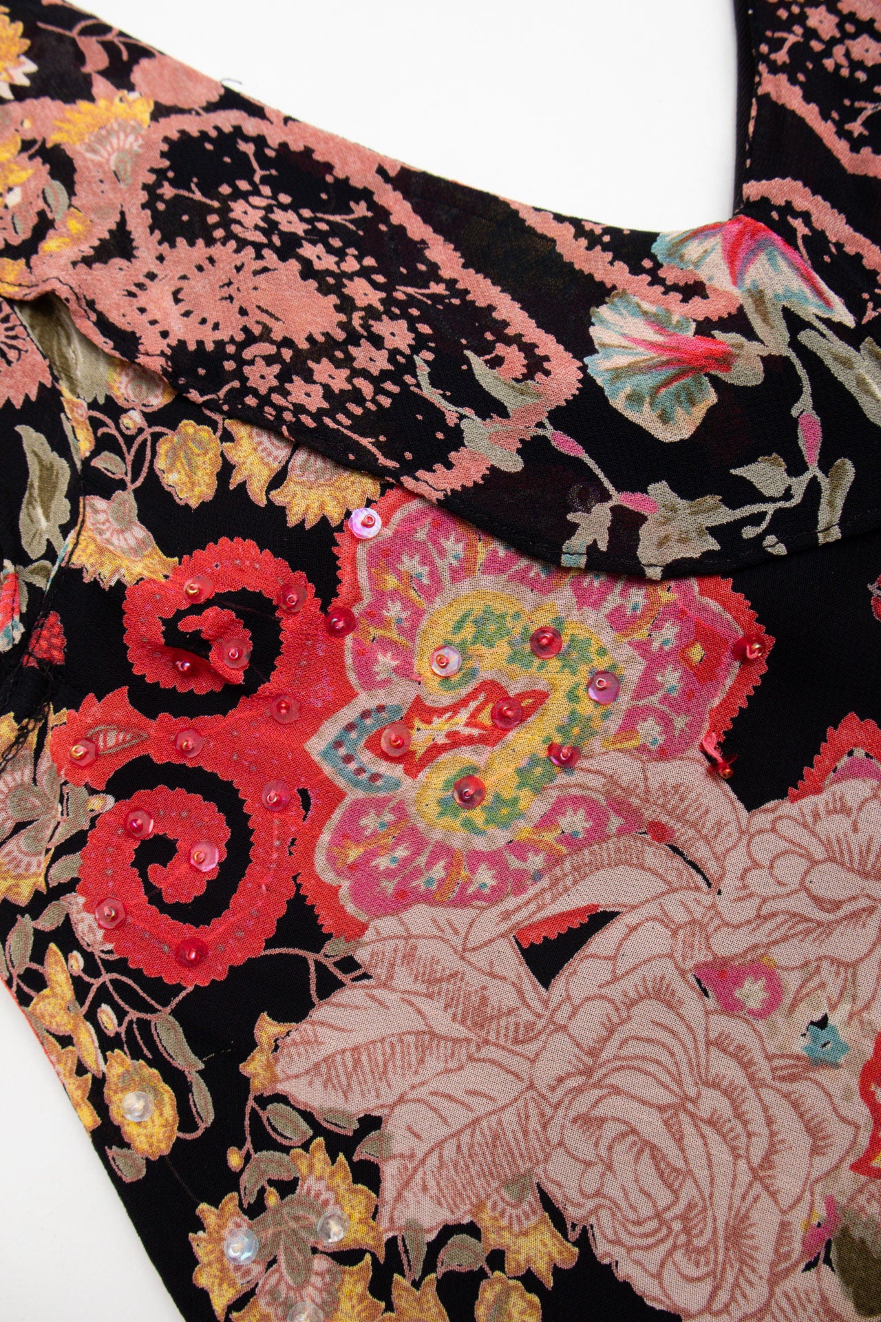 #05 Rouge Floral Top | C. 149 | Size 10