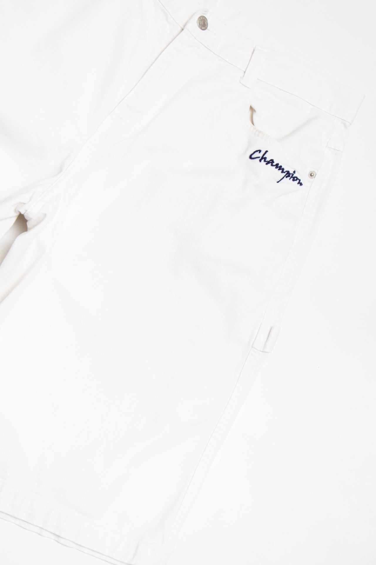 #109 Champion embroidered white shorts | c. 162 | size 8