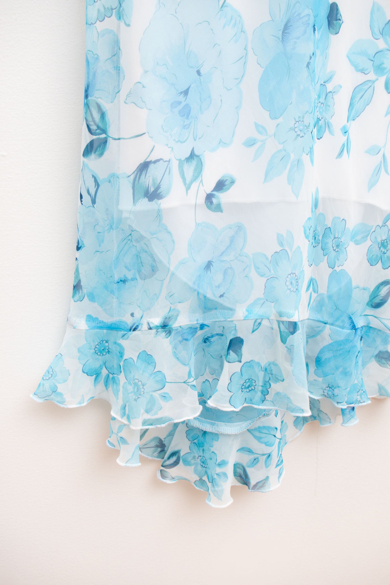 #153 cowneck floral blue dress | c. 154 | size 6/8