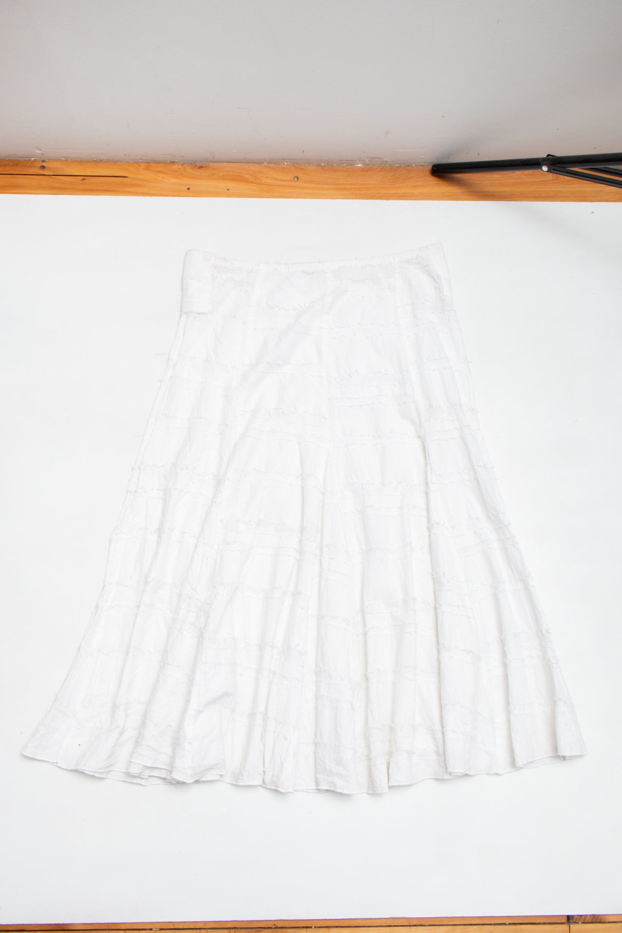 #114 Karen Kane maxi white skirt | c. 162 | size 10