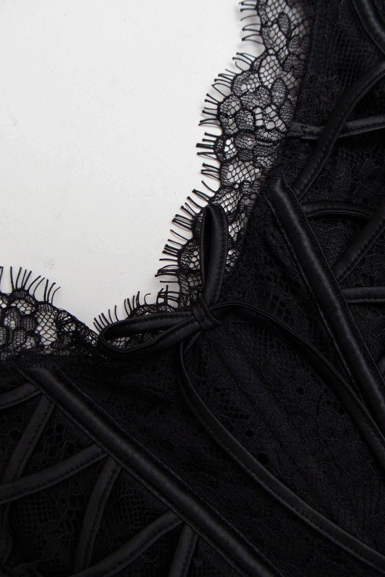 #19 VS Black Lace Corset | C. 149 | Size 12/14