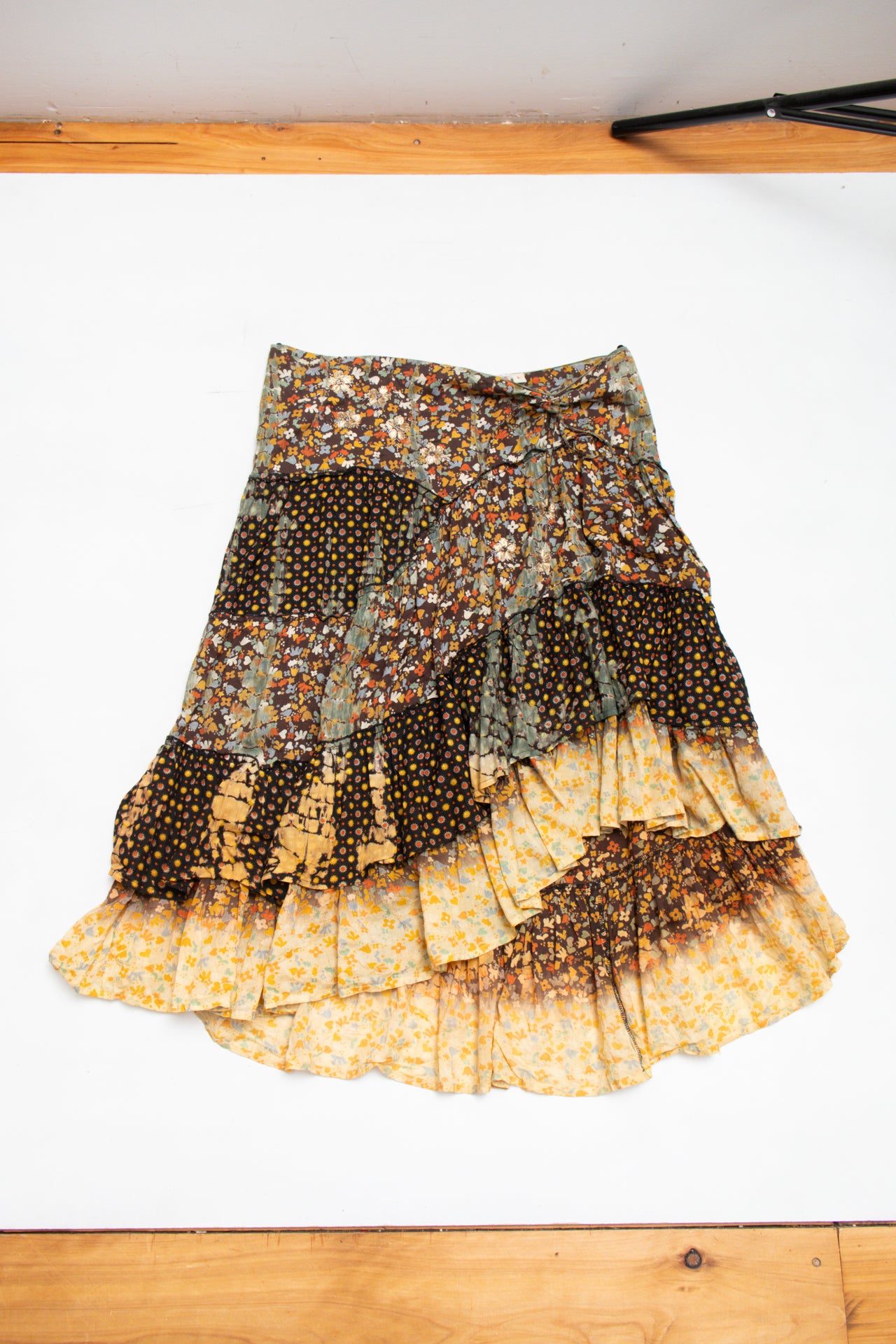 #119 asymmetrical gold embroidered cotton skirt | c. 162 | size 10