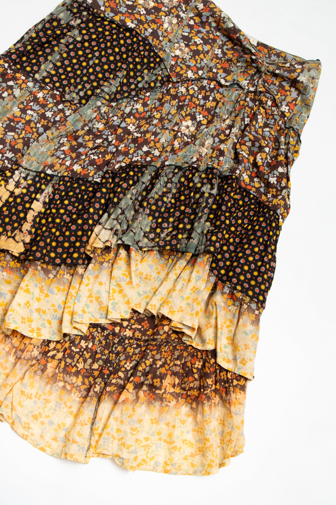#119 asymmetrical gold embroidered cotton skirt | c. 162 | size 10