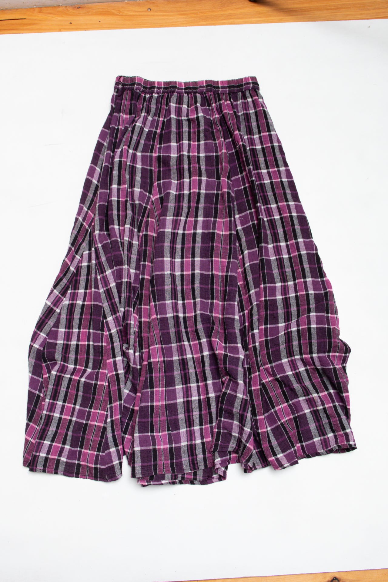 #121 White Stag plaid midi skirt | c. 162 | size 8/10