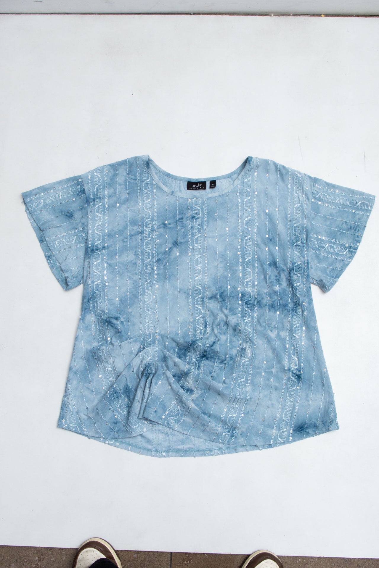 #56 Tie Dye Sequin Tee | Short n Sweet | Size 16