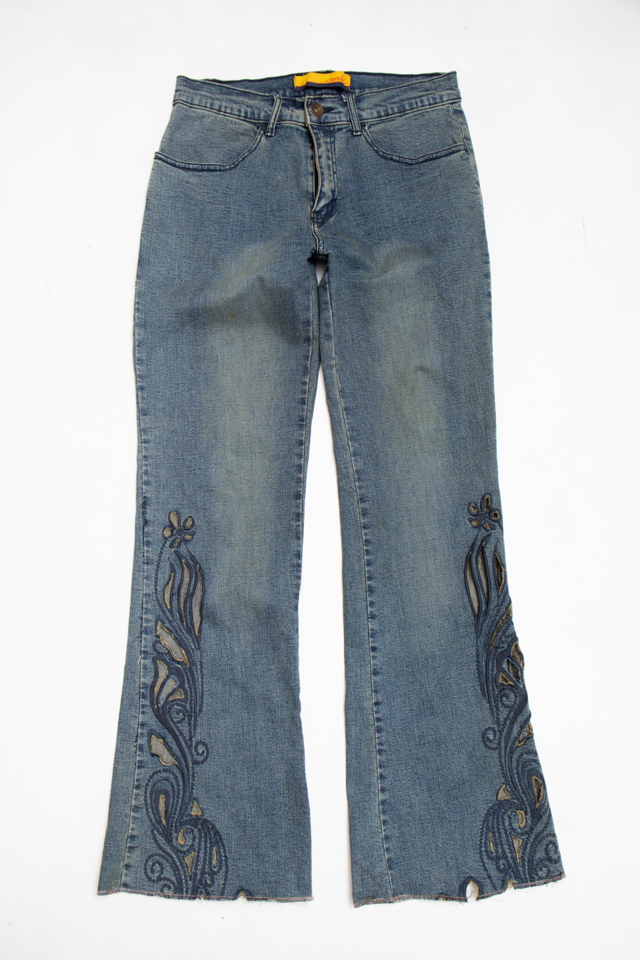 #182 Carales floral cut bootleg jeans | c. 162 | size 6/8
