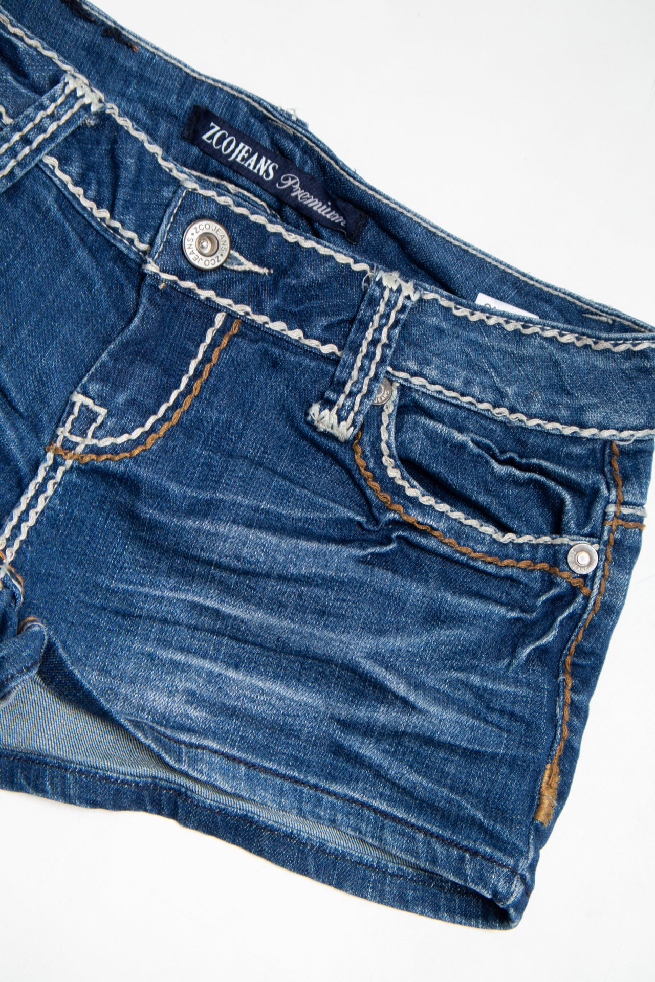#213 ZCO Jeans stitch work mini shorts | c. 162 | size 6