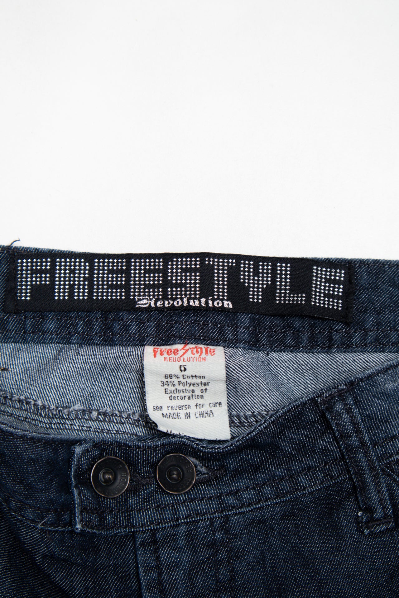#215 Freestyle Revolution dark wash mini denim shorts | c. 162 | size 8