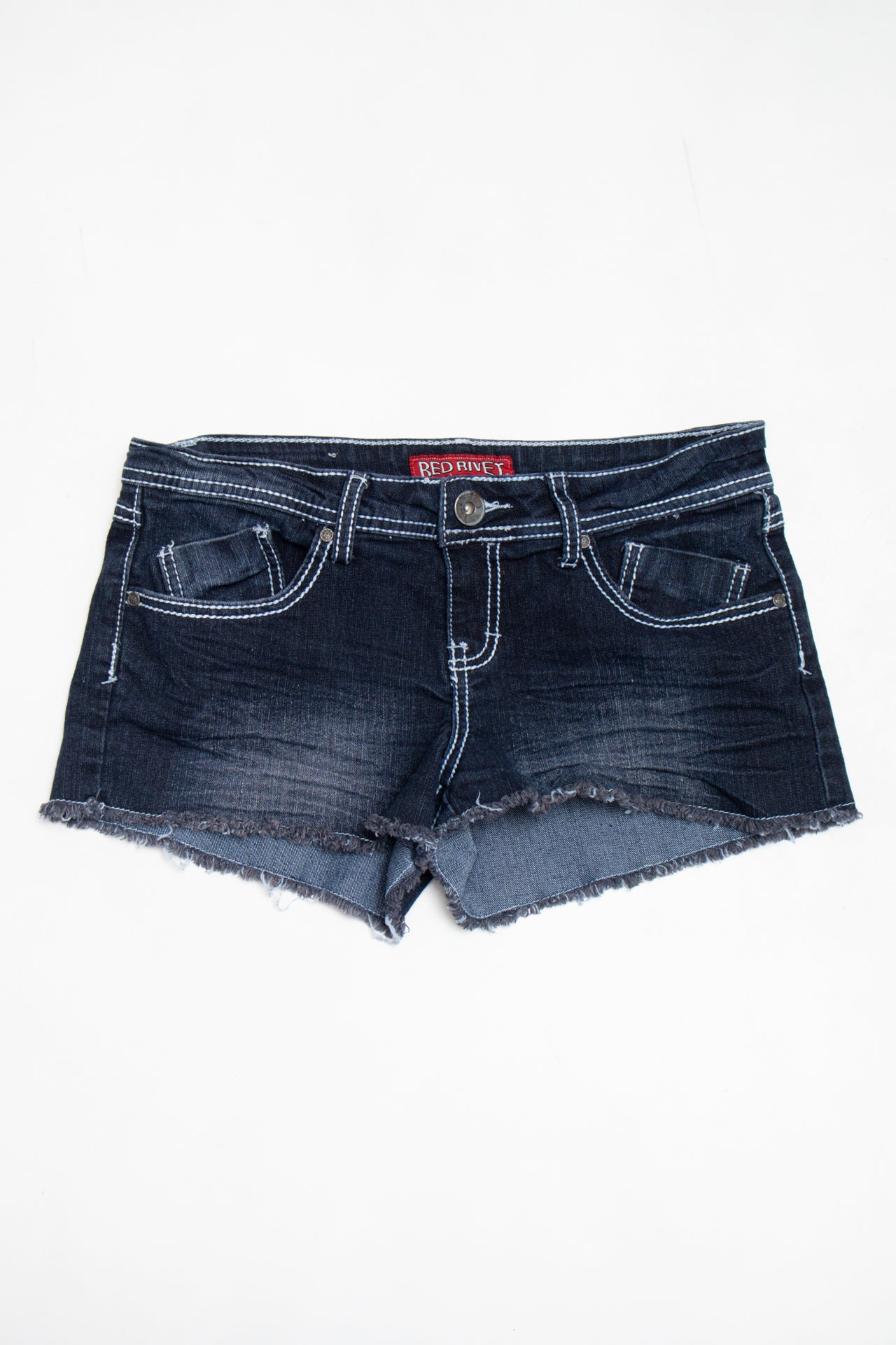 #216 Red Rivet denim mini shorts | c. 162 | size 6