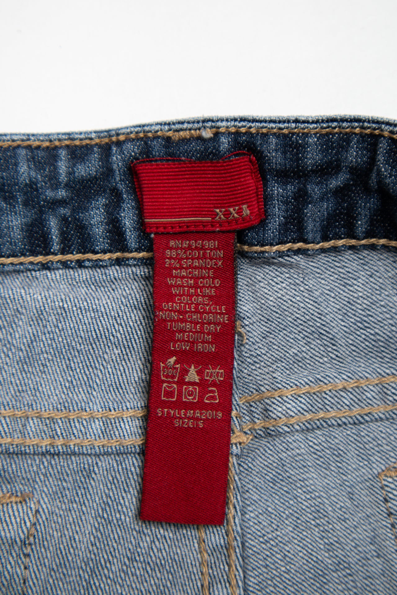 #222 XXI denim mini shorts | c. 162 | size 6