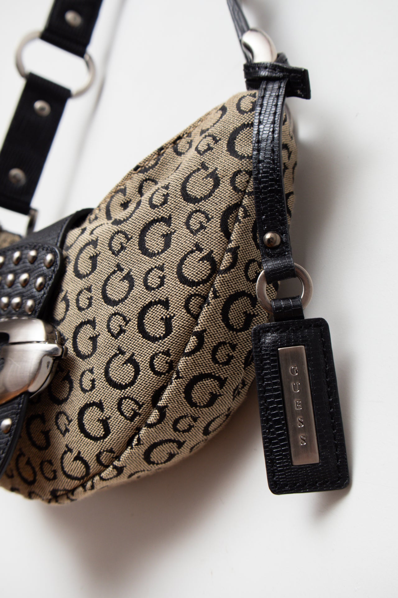 #224 Guess monogram G bag | c. 162