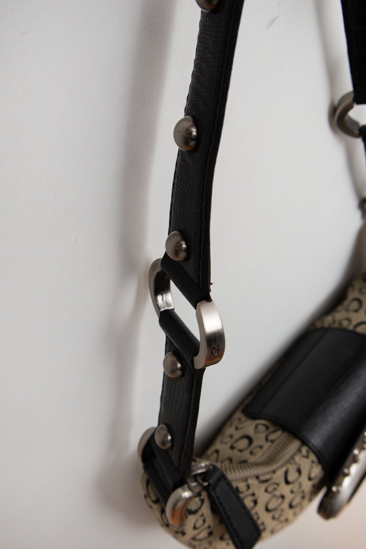 #224 Guess monogram G bag | c. 162