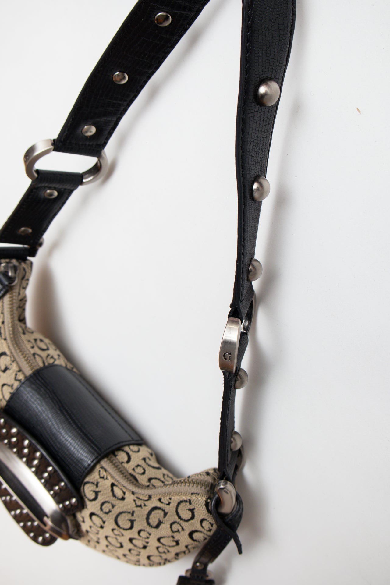 #224 Guess monogram G bag | c. 162