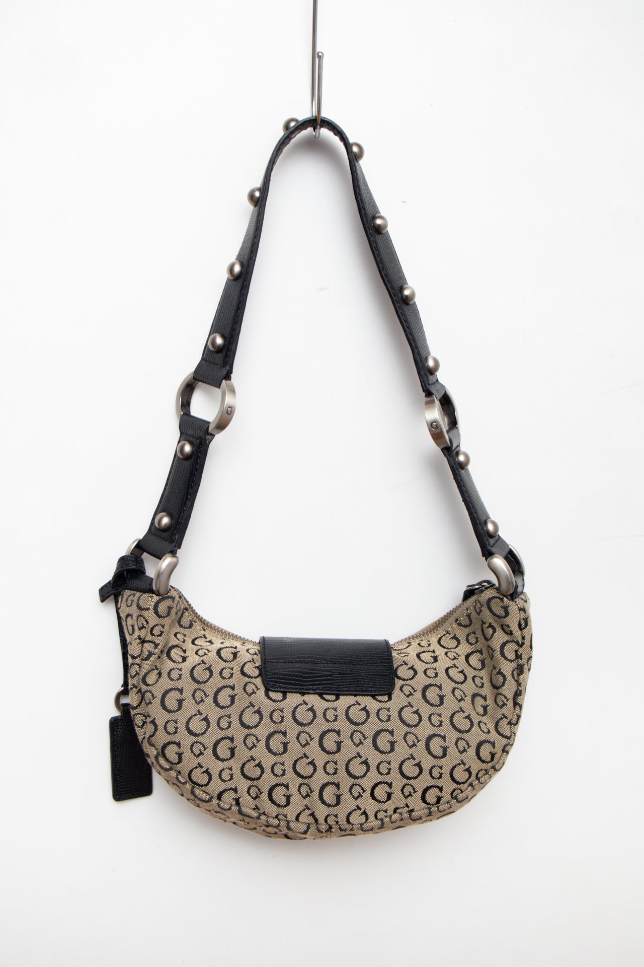 #224 Guess monogram G bag | c. 162