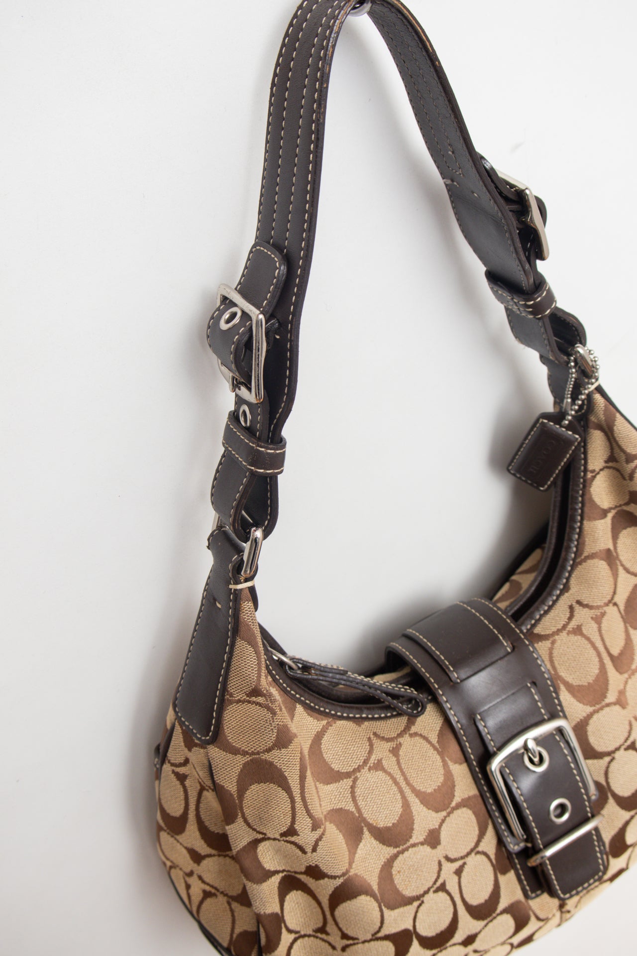#228 Coach monogram brown hobo bag | c. 162