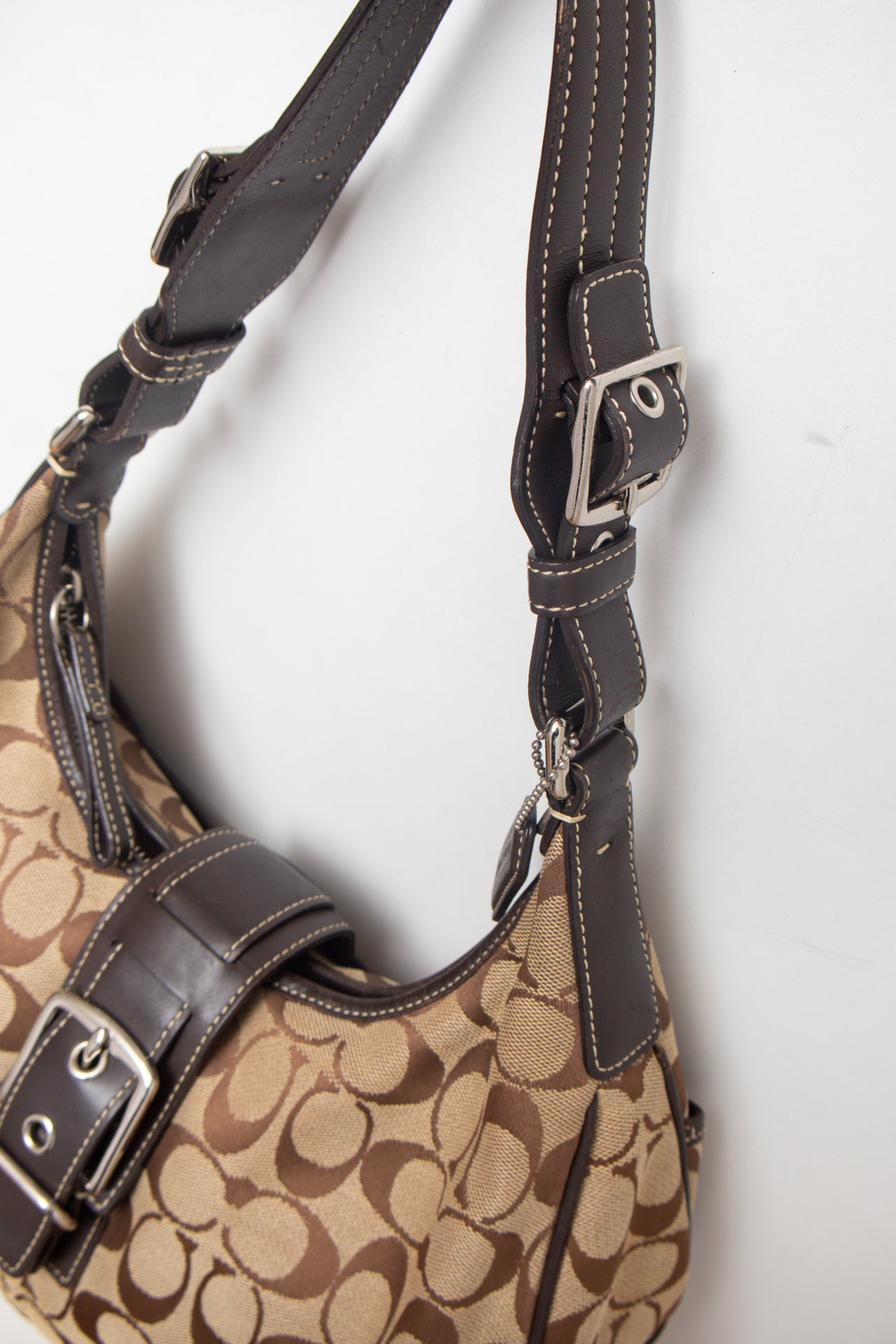#228 Coach monogram brown hobo bag | c. 162