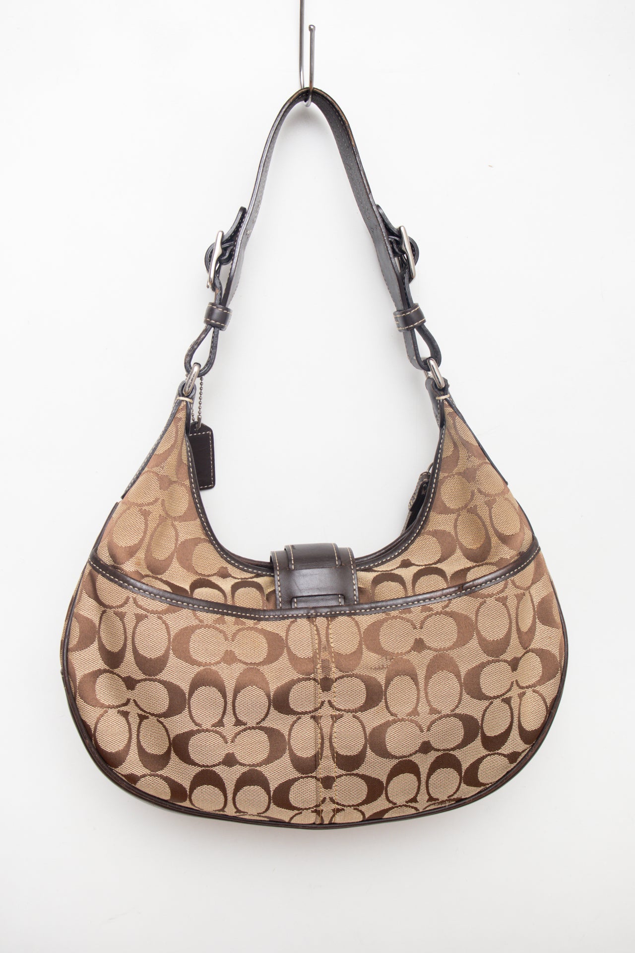 #228 Coach monogram brown hobo bag | c. 162
