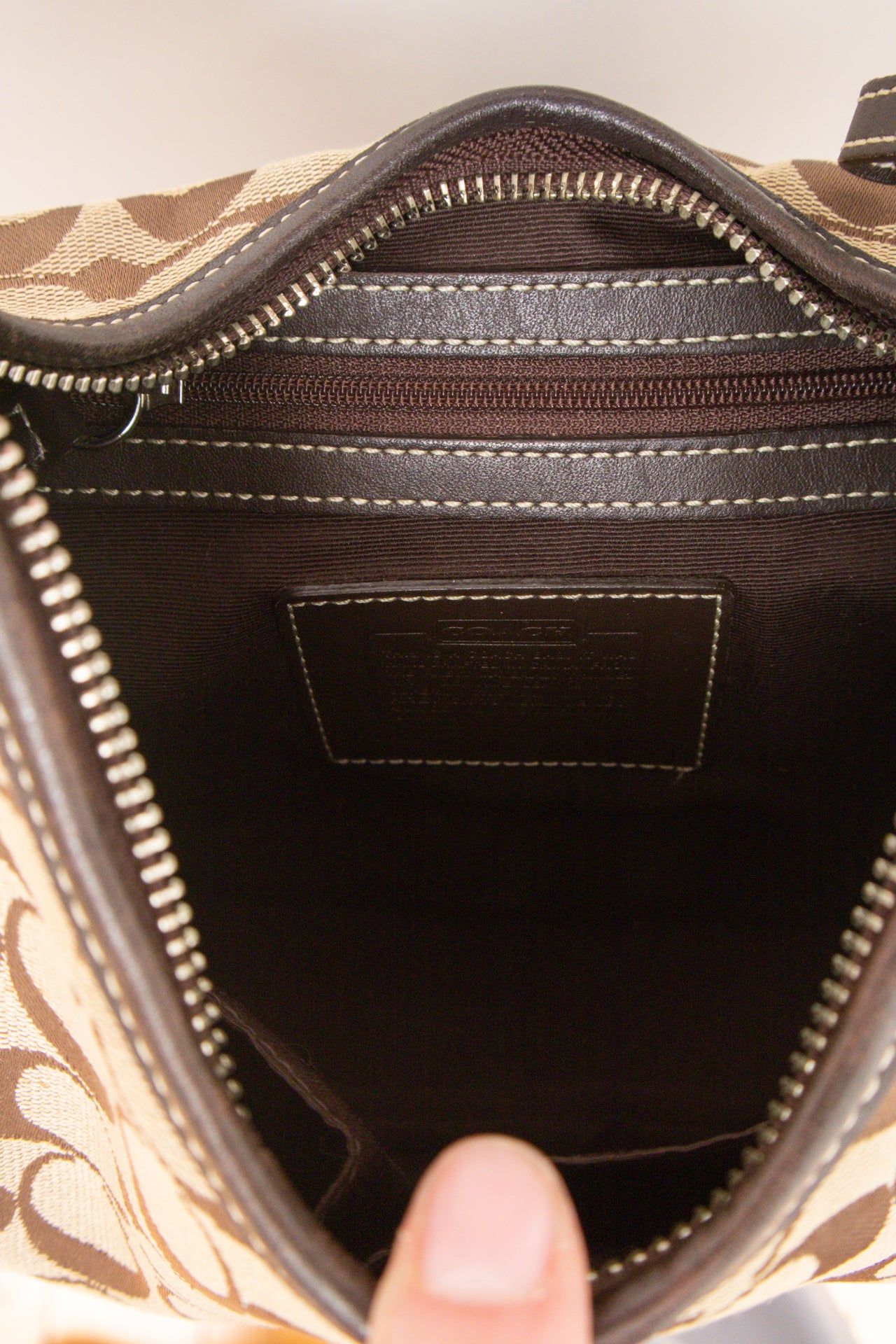 #228 Coach monogram brown hobo bag | c. 162