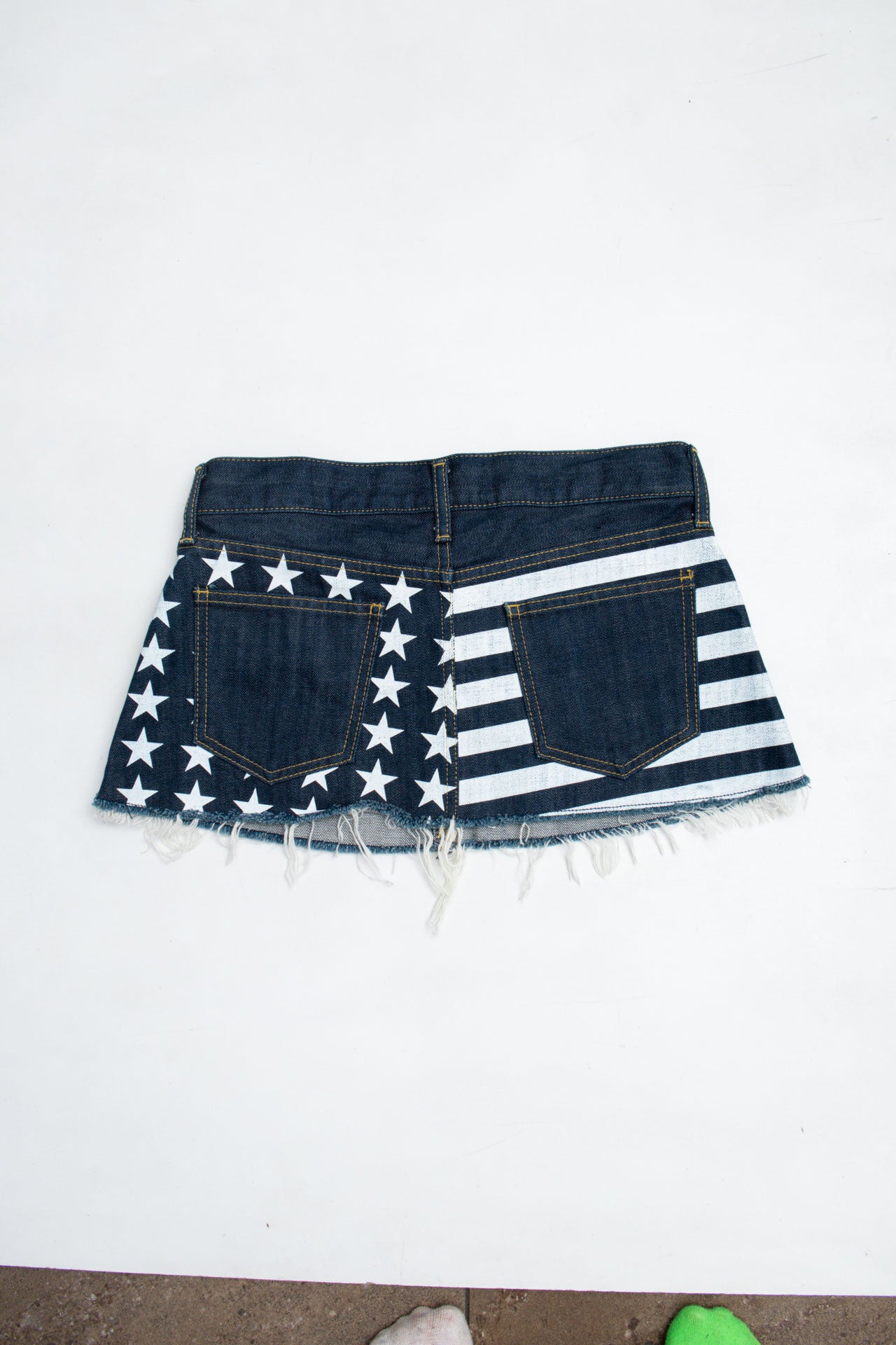 #24 Tommy Denim Mini | Shes The Man | Size 10