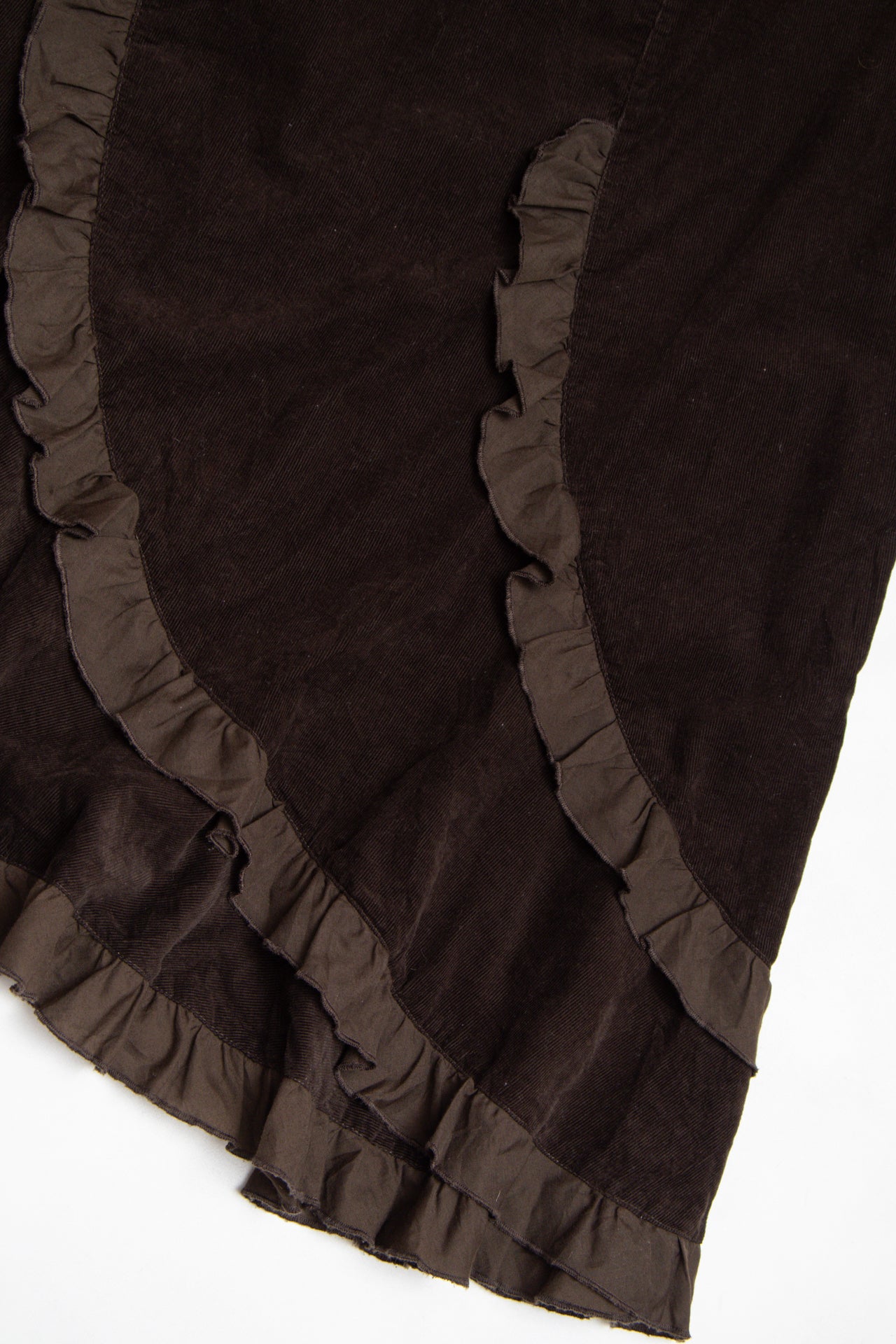 #111 Tantrums corduroy ruffled skirt | c. 162 | size 8