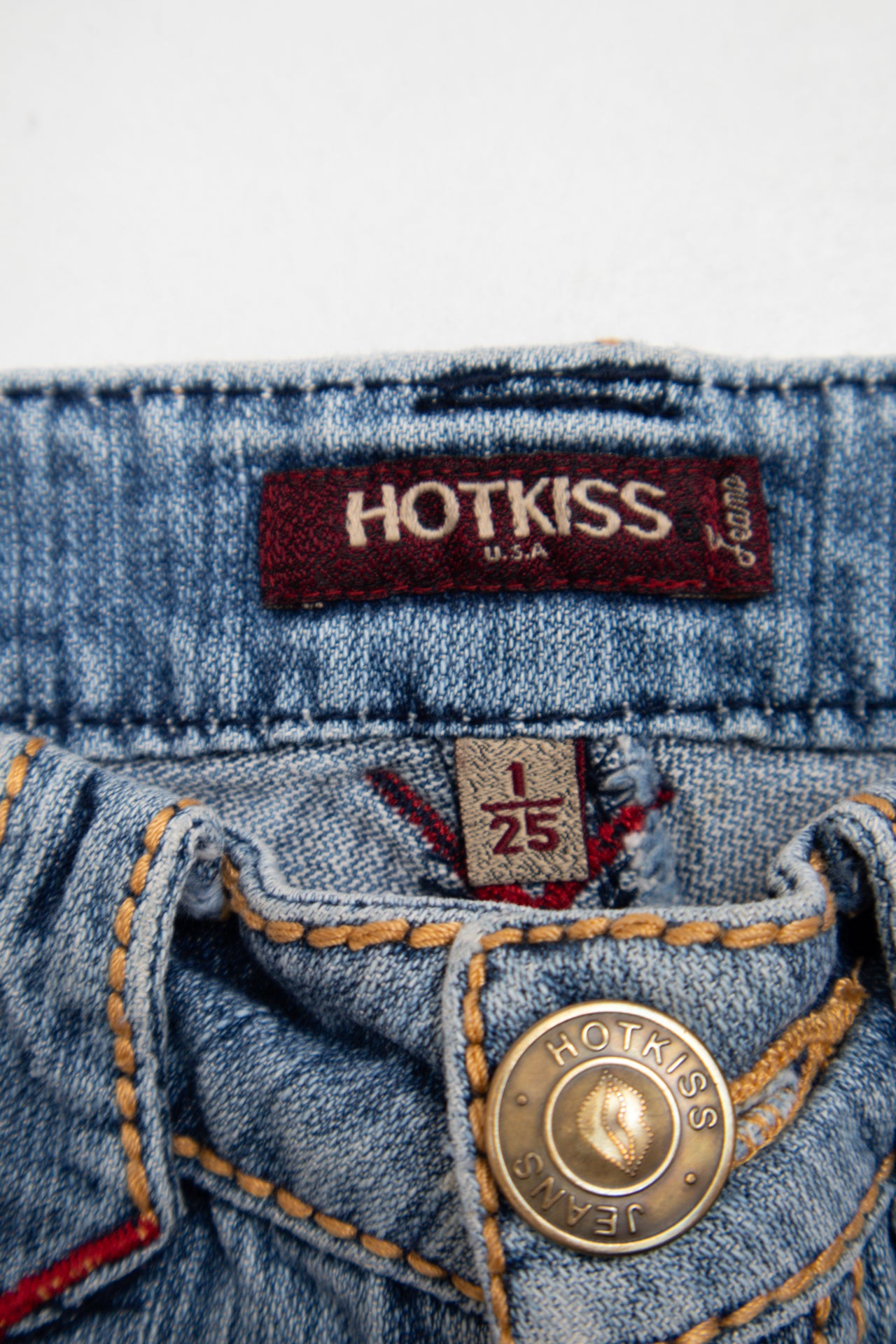 #133 Hot Kiss stitched denim mini shorts | c. 162 | size 4