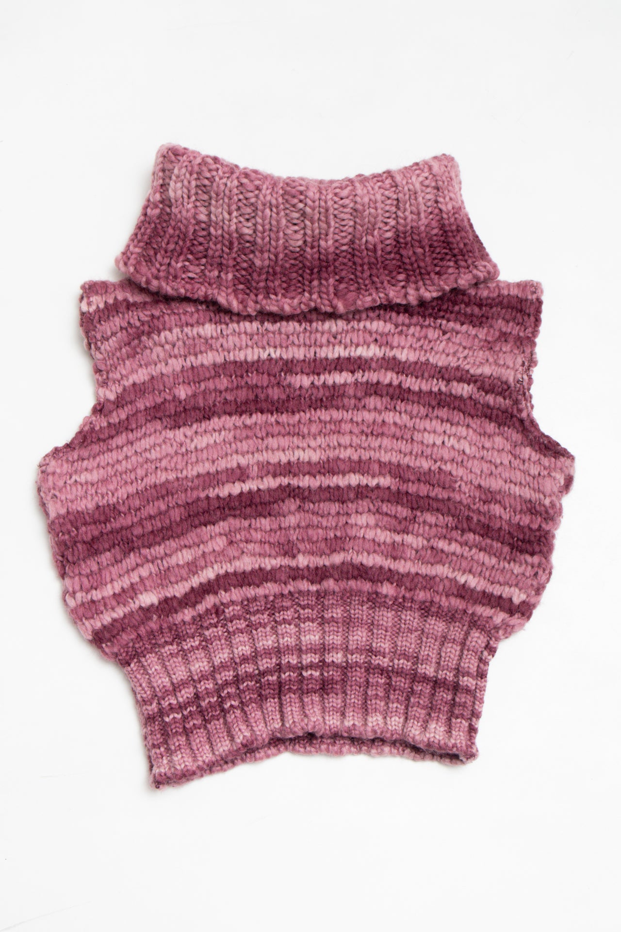 #153 knitted turtle neck jumper | c. 162 | size 6/8