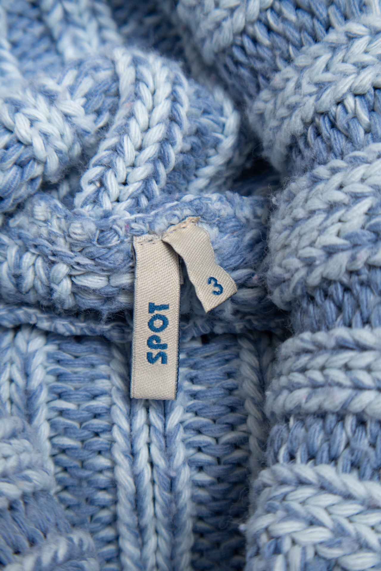 #156 Spot blue knitted turtle neck jumoer | c. 162 | size 10