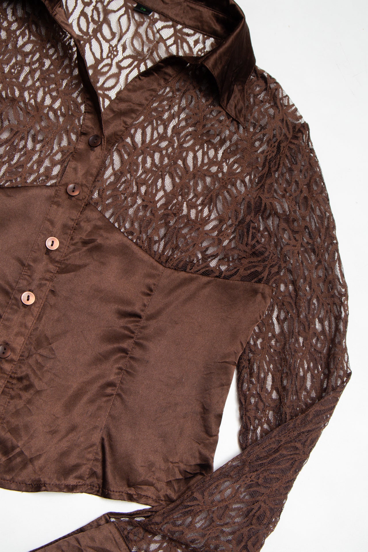 #227 brown satin/lace button up blouse | c. 163 | size 8