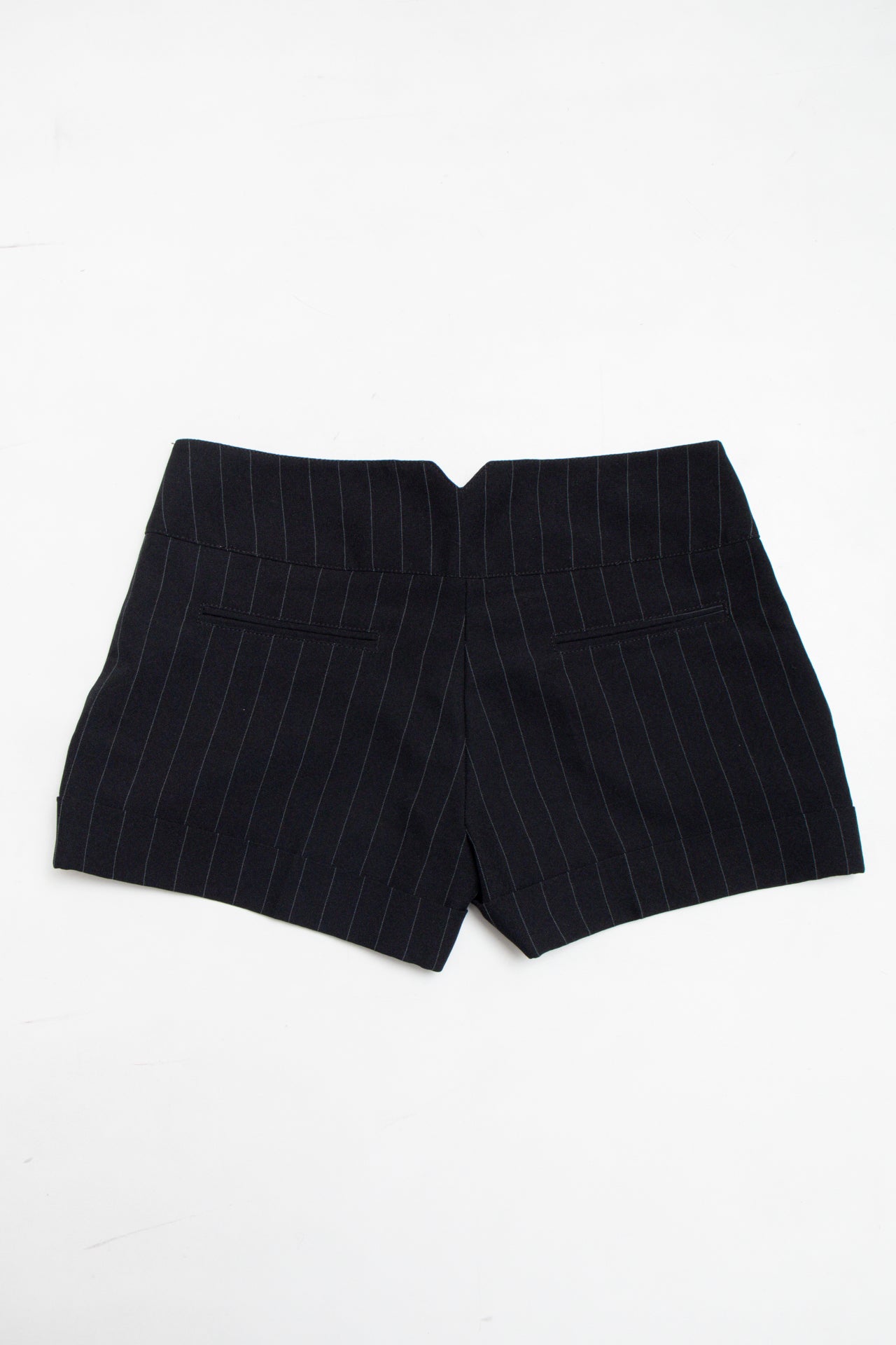 #234 Pimkie pinstripe shorts | c. 163 | size 8