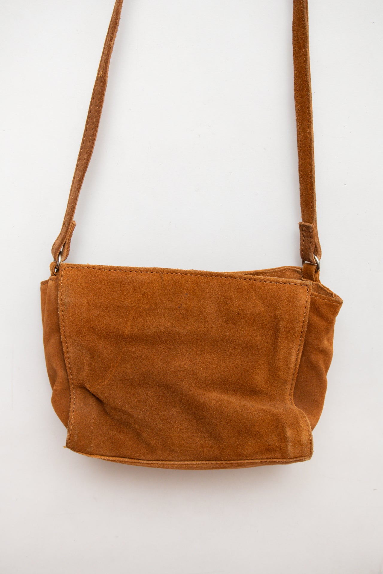 #249 Trafaluc. suede cross body bag | c. 163