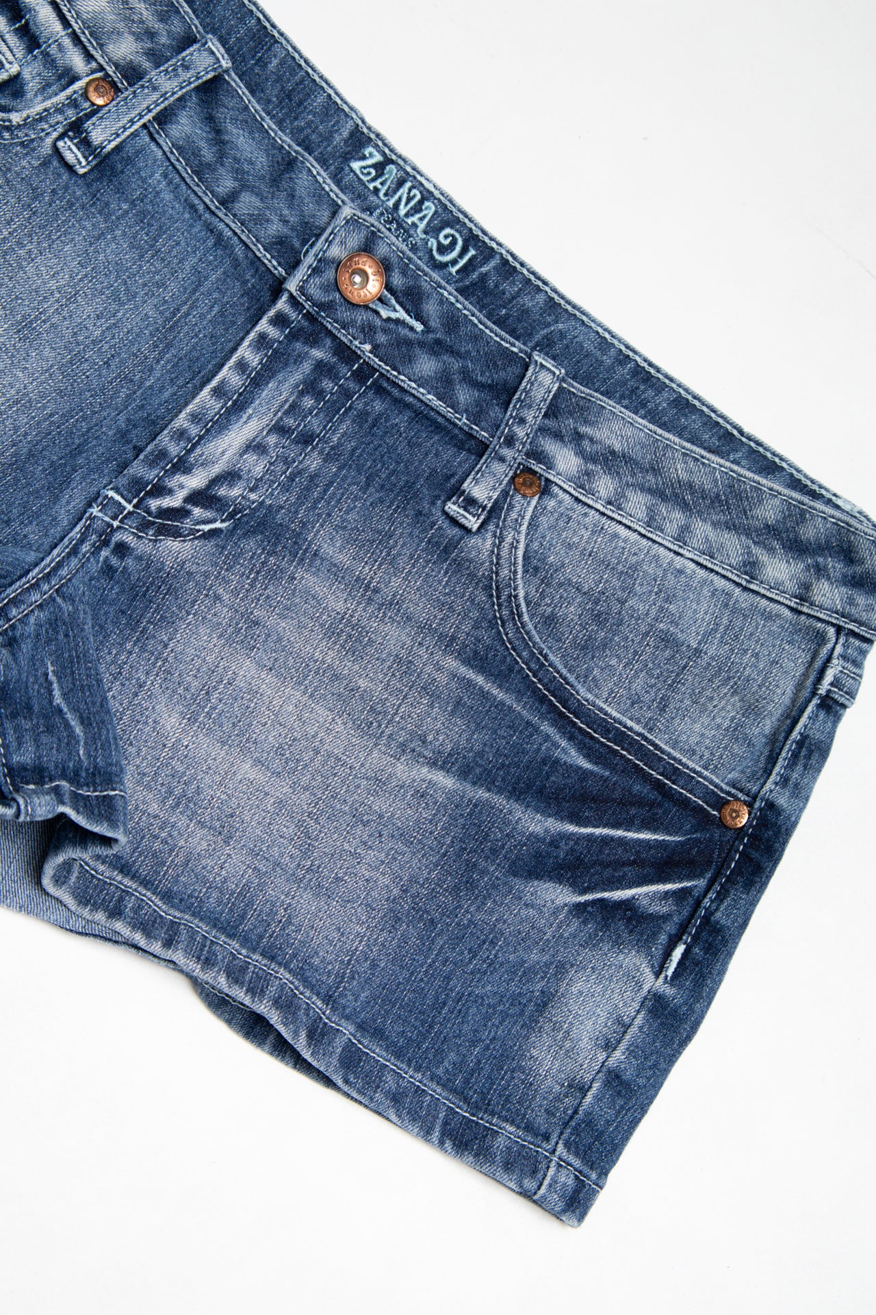 #09 Zanadi studded denim mini shorts | c. 164 | size 10